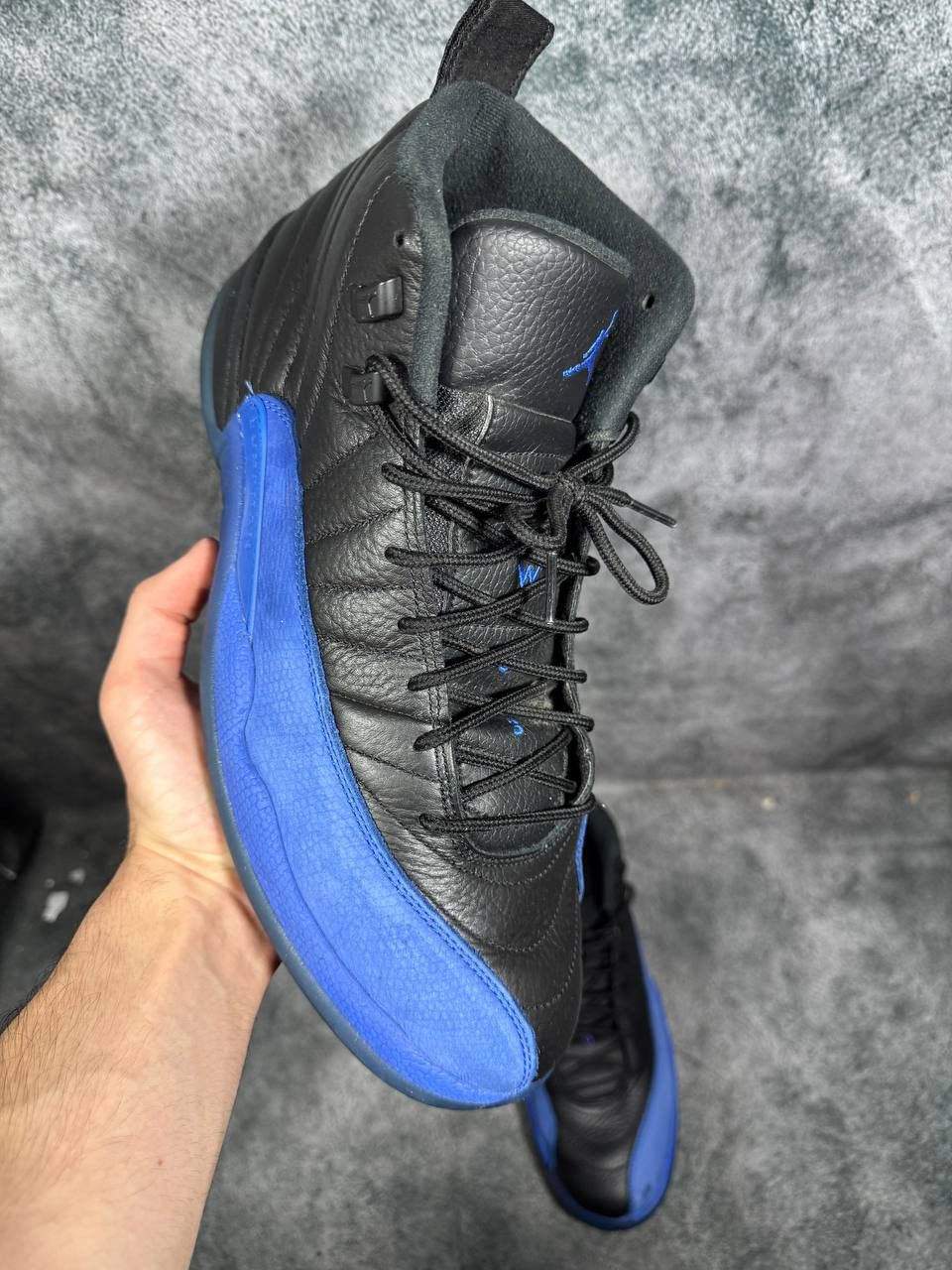 Jordan Brand Size 13 | Jordan 12 Game Royal No Box | Pre-Owned Size US 13 / EU 46 - 1 Thumbnail