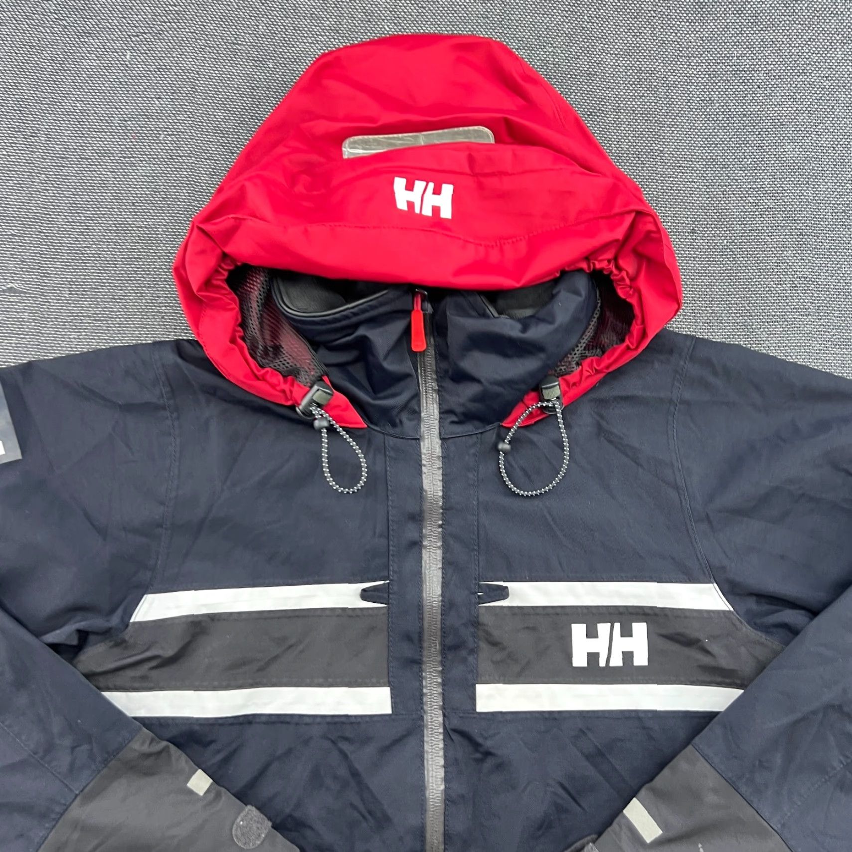Helly Hansen Helly Hansen Yachting Jacket Womens Medium Protection Hooded Waterproof Jacket Size M / US 6-8 / IT 42-44 - 6 Thumbnail