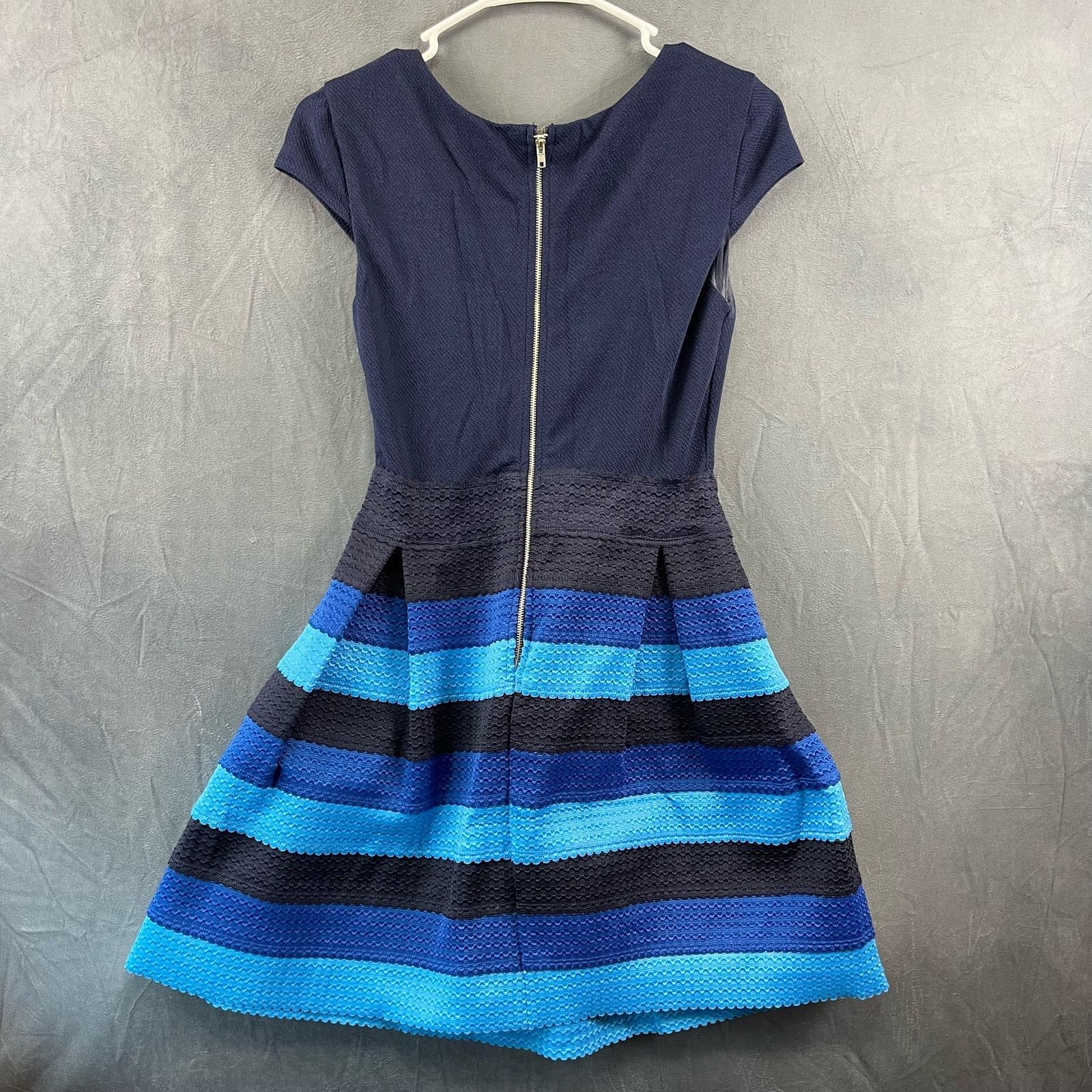 Other Teeze Me Awning Stripes Skater Dress Small Textured Thick Size S / US 4 / IT 40 - 2 Thumbnail