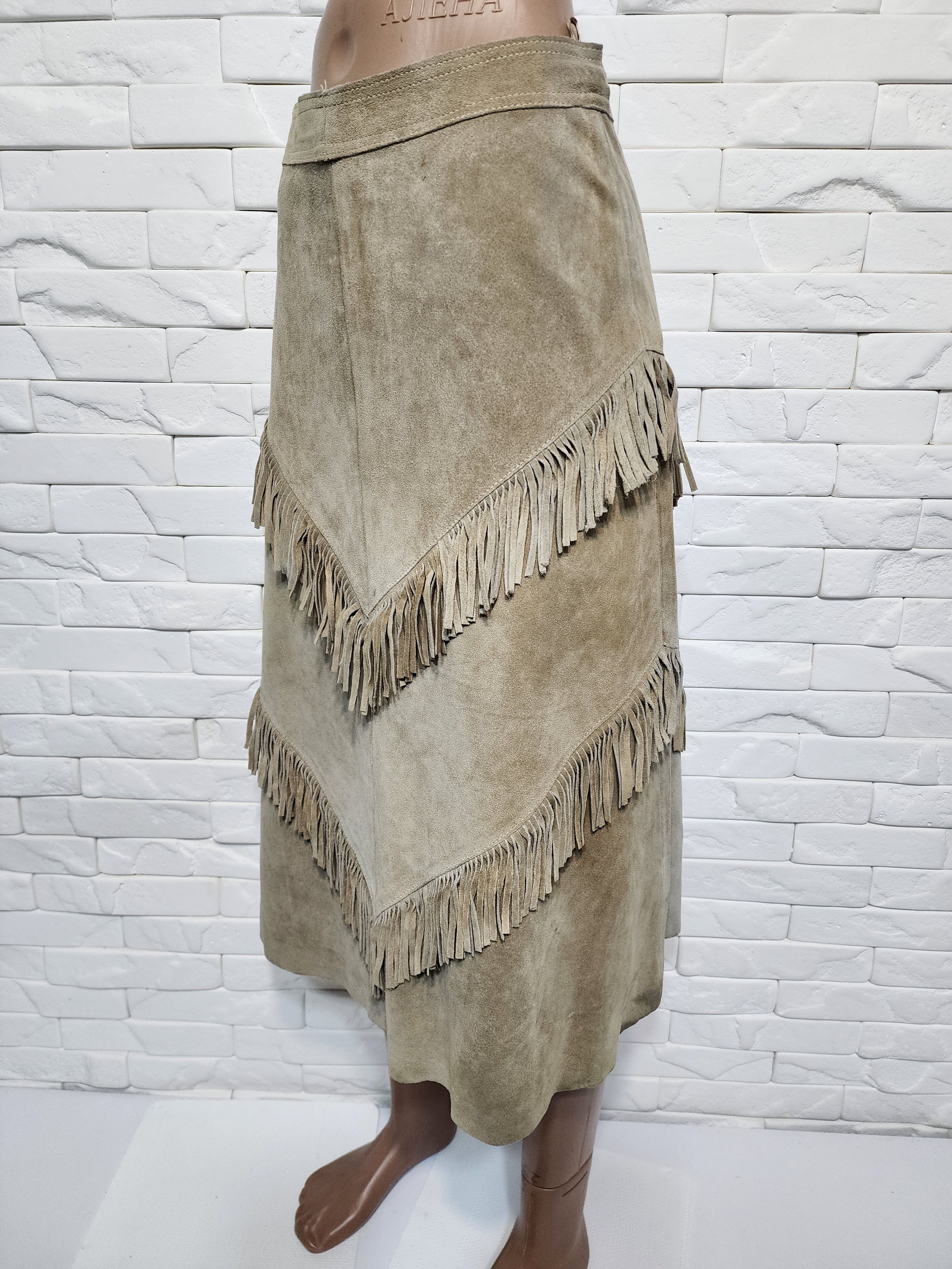 Genuine Leather Beige Suede Leather Skirt: Size 26" / US 2 / IT 38 - 5 Thumbnail