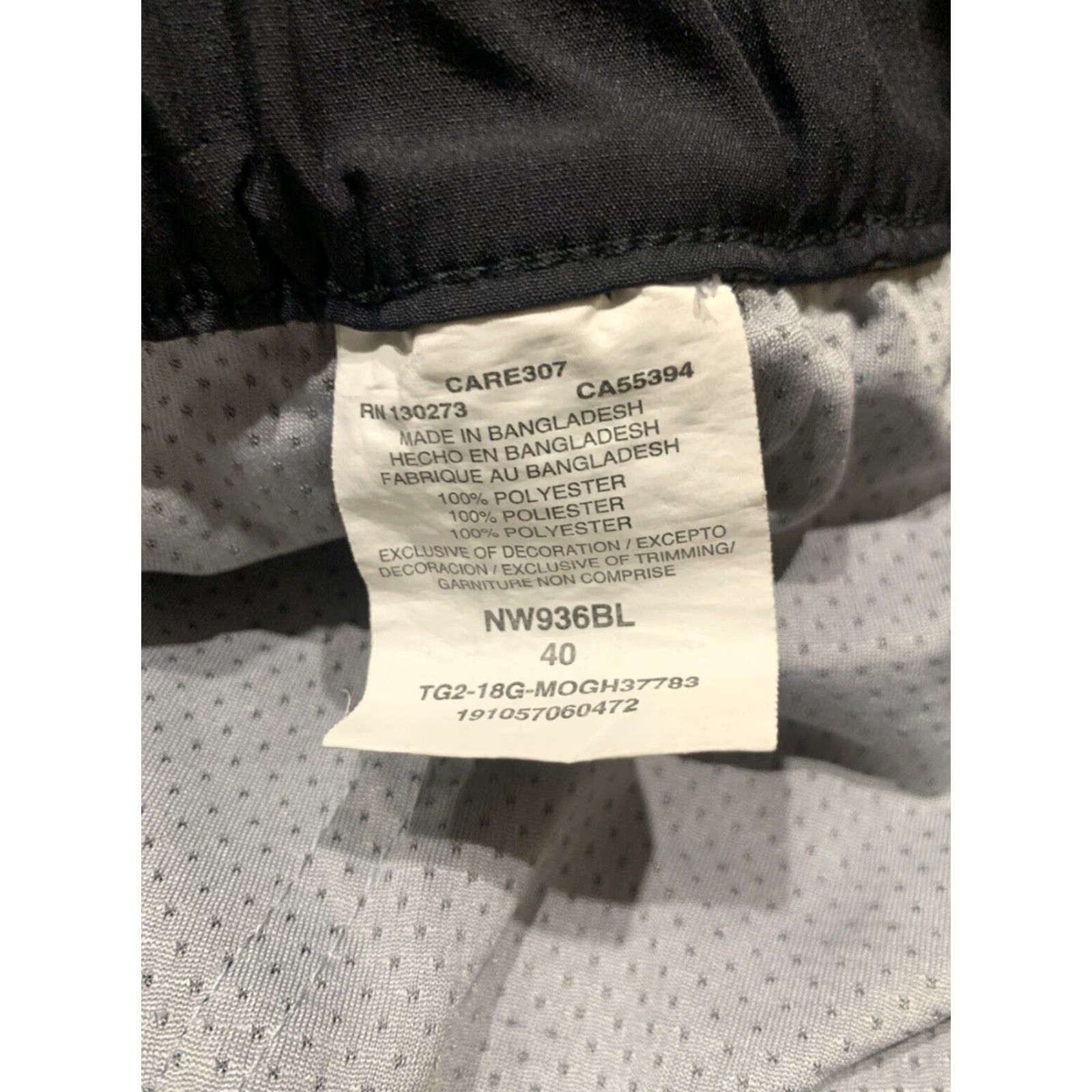 Wrangler VINTAGE Wrangler Cargo Shorts Men 40 Black Nylon Spandex Outdoor Hiking Zip Pocket Casual Size US 40 / EU 56 - 5 Thumbnail