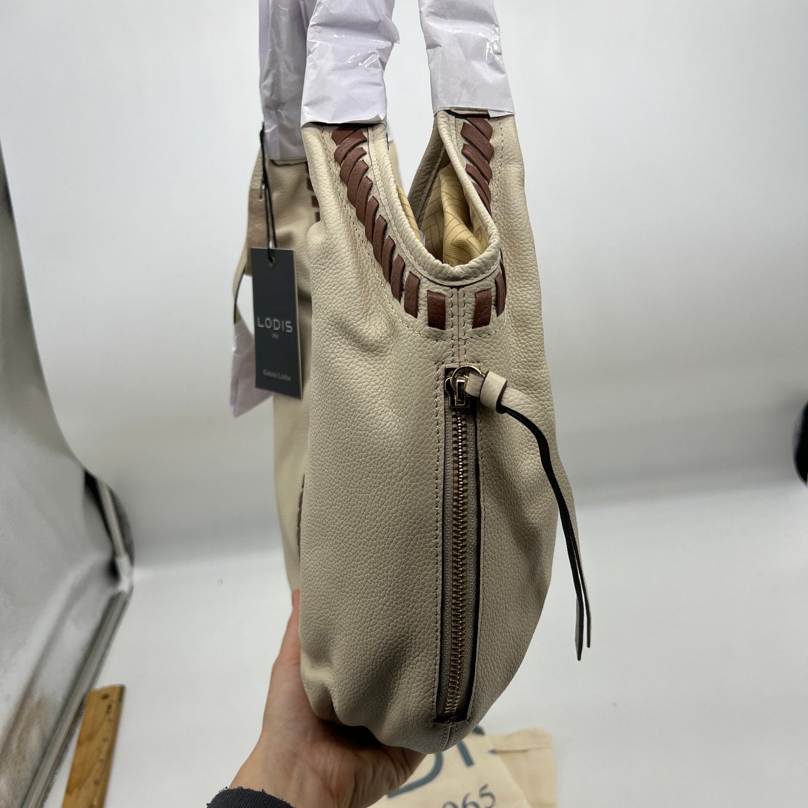 Other LODIS Womens Purse Medium Whipstitch Leather Size ONE SIZE - 7 Thumbnail