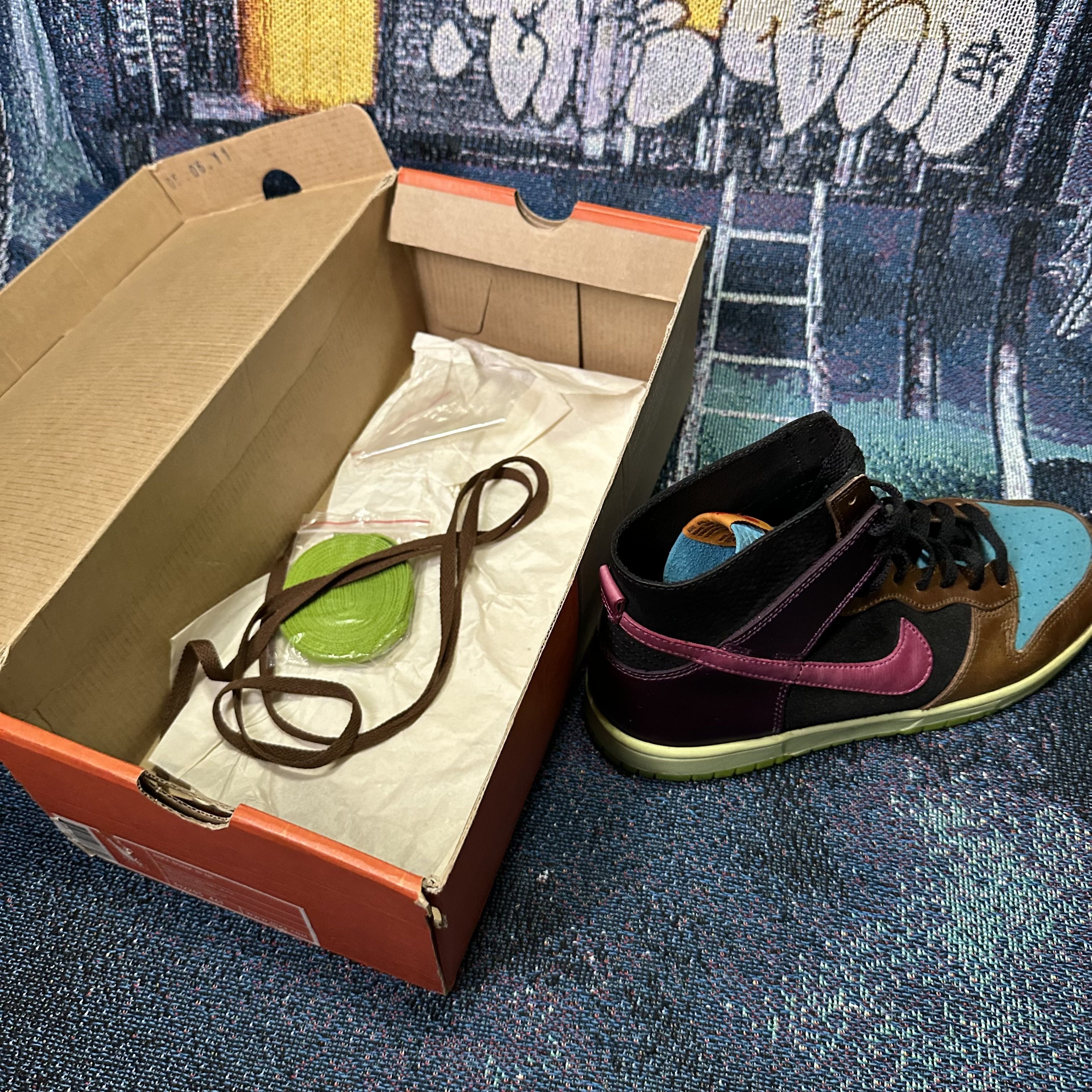 Nike × Undefeated 2005 Nike x Undefeated Dunk High NL "Clerks" UNDFTD Size US 8.5 / EU 41-42 - 10 Thumbnail