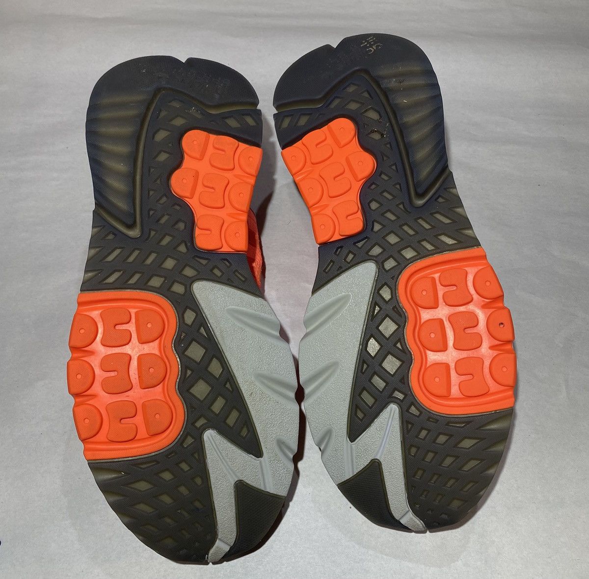 Adidas Adidas Nite Jogger “Solar Orange” Mens Size 10.5 Good Cond Size US 10.5 / EU 43-44 - 6 Thumbnail