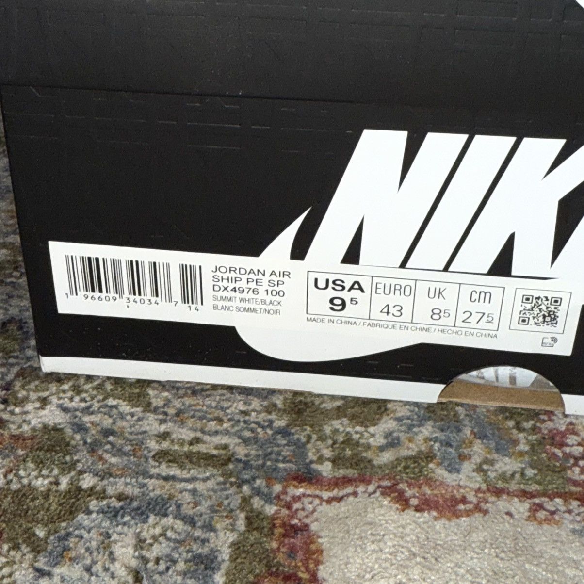 Jordan Brand Jordan Air Ship A Ma Maniere White/Black Brand Size 9.5 Size US 9.5 / EU 42-43 - 7 Thumbnail