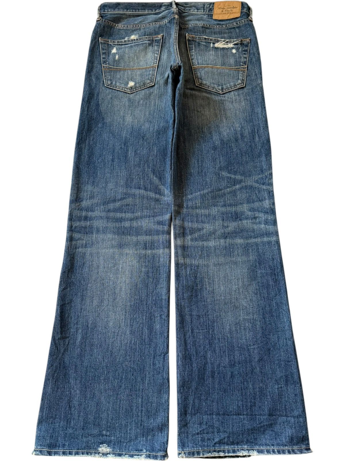 Abercrombie & Fitch Vintage Abercrombie Distressed Low Rise Flare Jeans Size US 33 - 2 Thumbnail