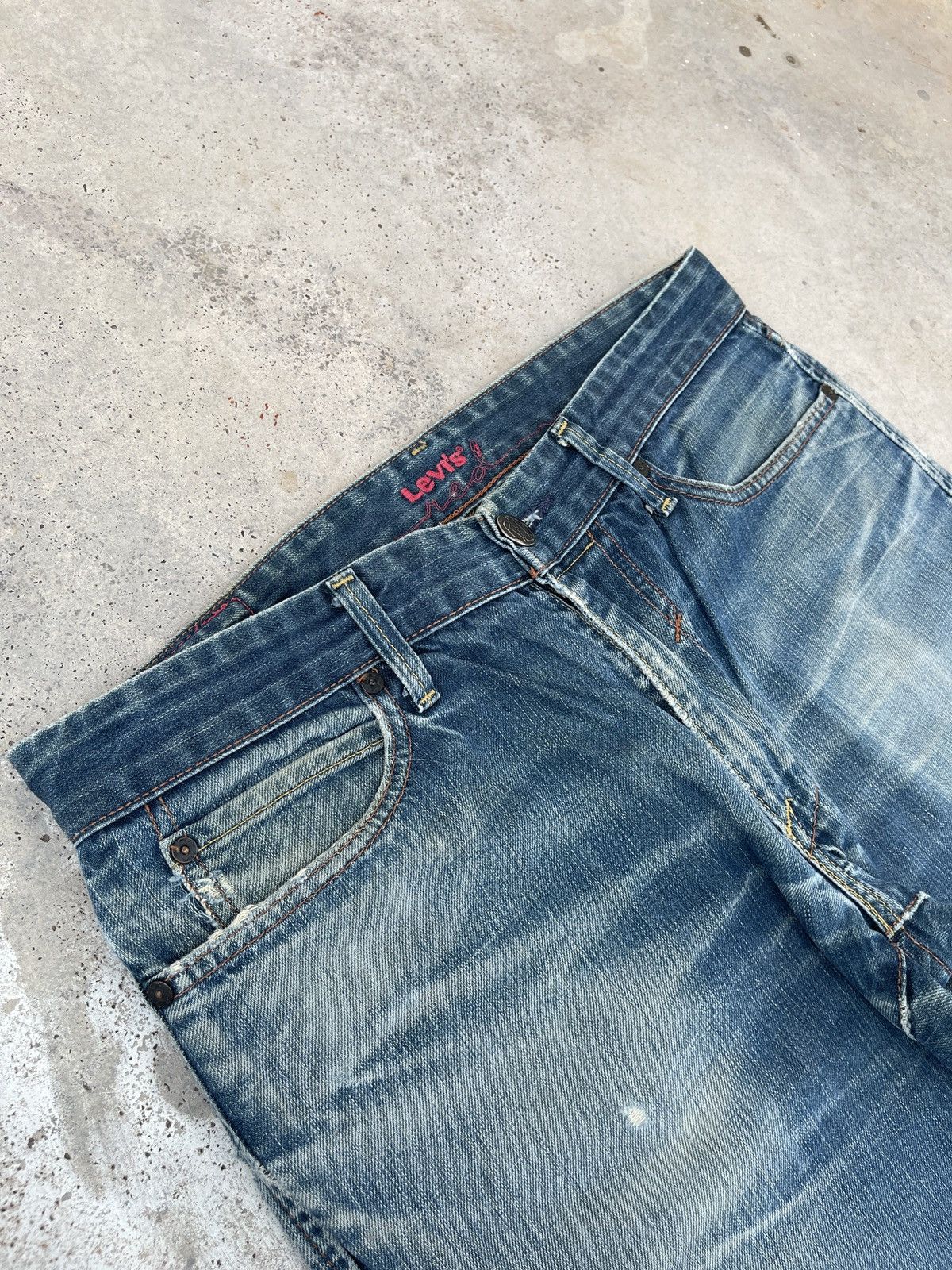 Levi's × Levi's Vintage Clothing × Vintage Levi’s Red Vintage Y2K Faded Blue Denim Jeans Size US 32 / EU 48 - 6 Thumbnail