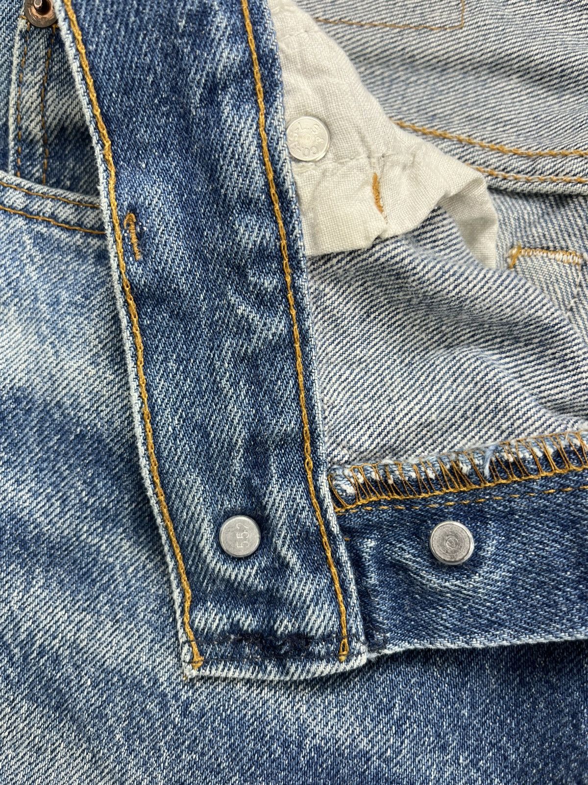 Levi's Vintage Clothing 🇺🇸1990s Vintage Levis 501 31x33 Straight Leg Blue Jeans Size US 29 - 10 Thumbnail