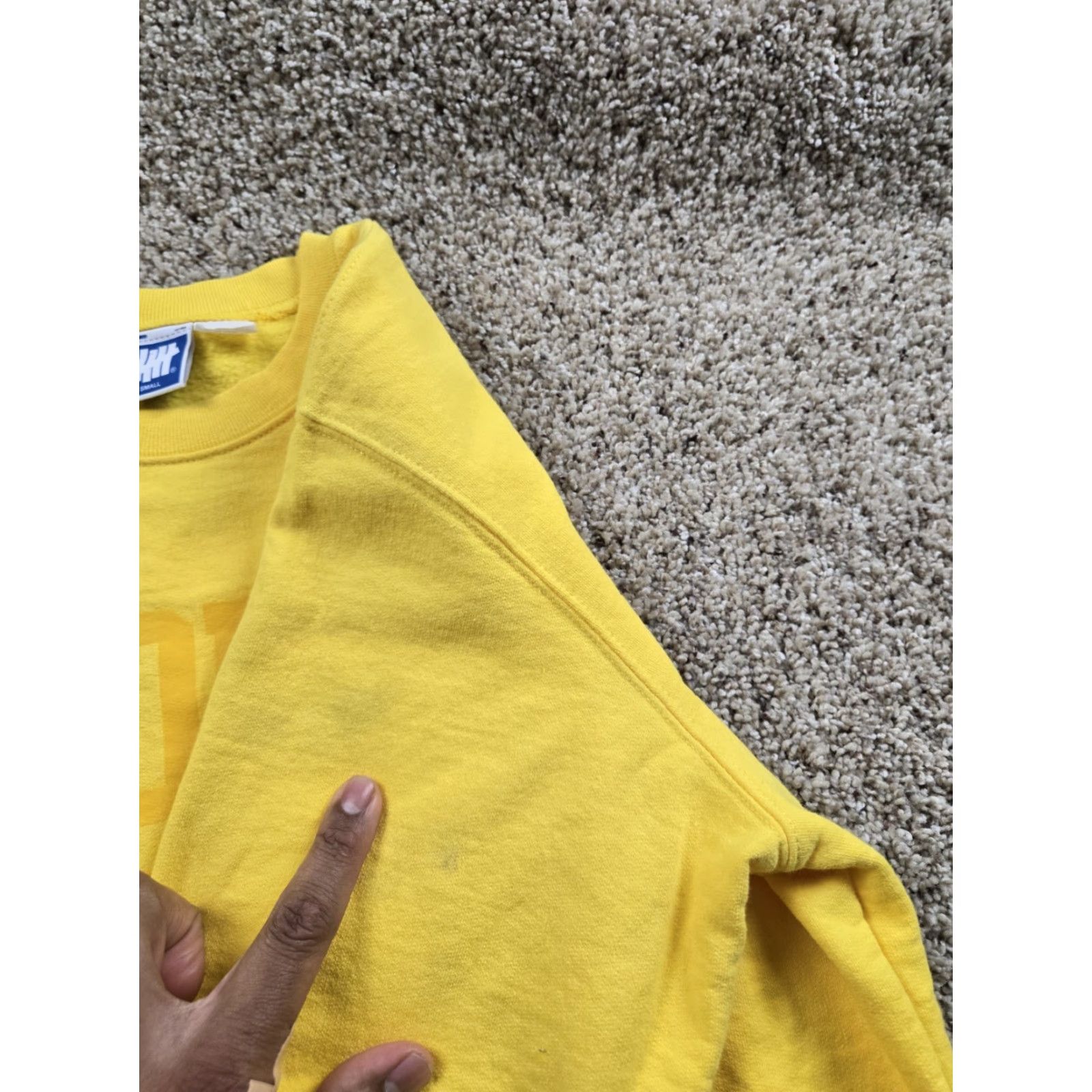 Undefeated VINTAGE Undefeated Sweatshirt Mens Small Yellow Crewneck Pullover Cotton Canada Made Size US S / EU 44-46 / 1 - 4 Thumbnail