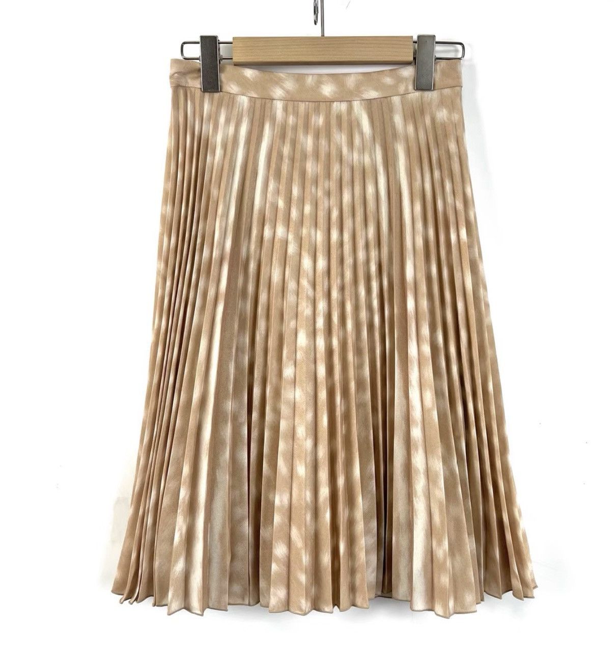 Burberry Burberry Yellow High Waist Knee Length Pleated Skirt K12 Size 25" / US 0 / IT 36 - 1 Thumbnail
