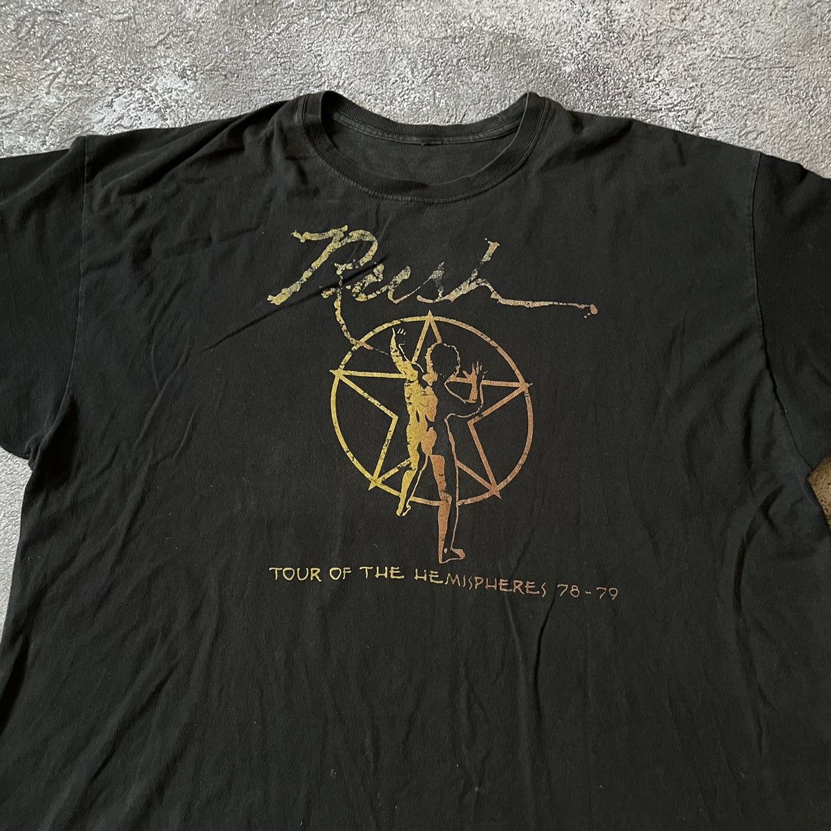 Vintage Vintage 90s Rush Graphic Tee Sun Faded Grunge Baggy Slim XXL Size US XXL / EU 58 / 5 - 2 Thumbnail