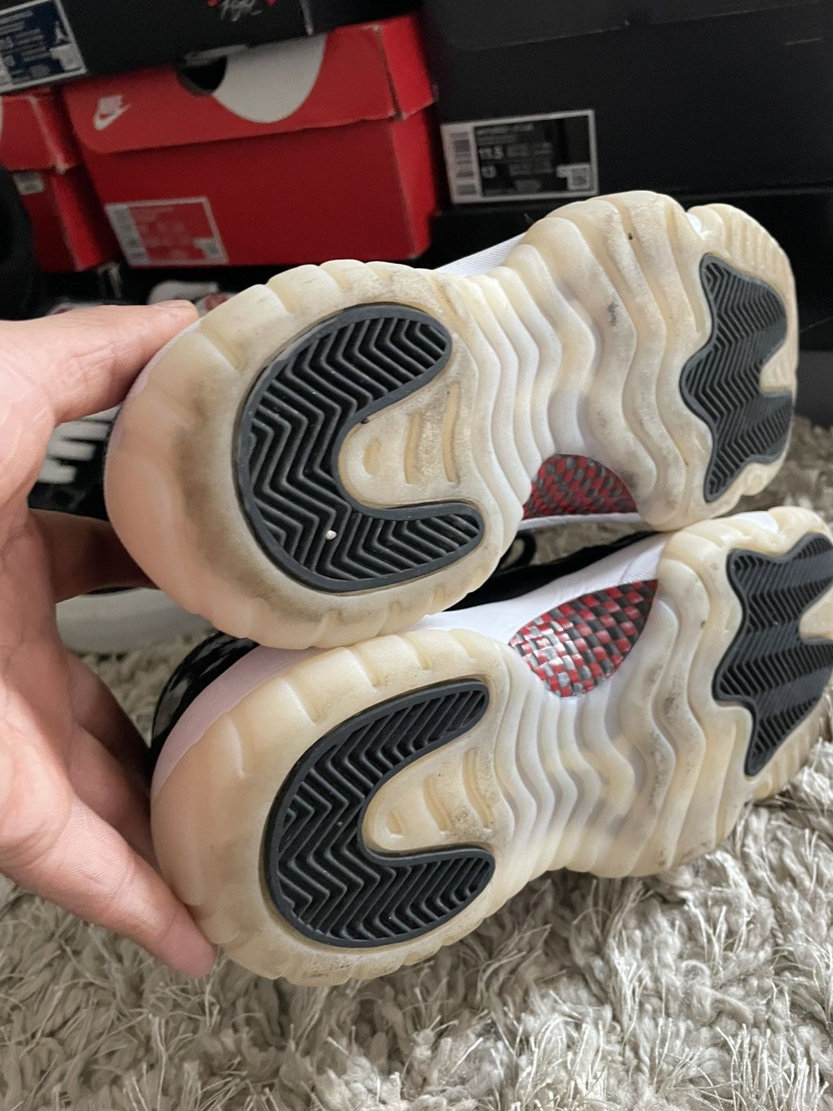 Jordan Brand Jordan 11 Low Gs 72-10 Size US 6 / EU 39 - 8 Thumbnail