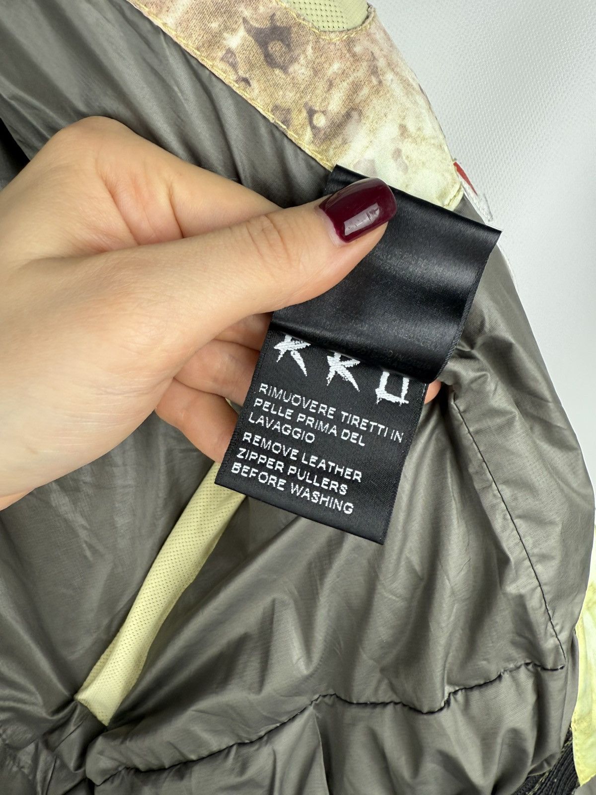 Japanese Brand KRU Ladies Hooded Down Puffer Patterned Ski Jacket Size XS Size XS / US 0-2 / IT 36-38 - 24 Thumbnail