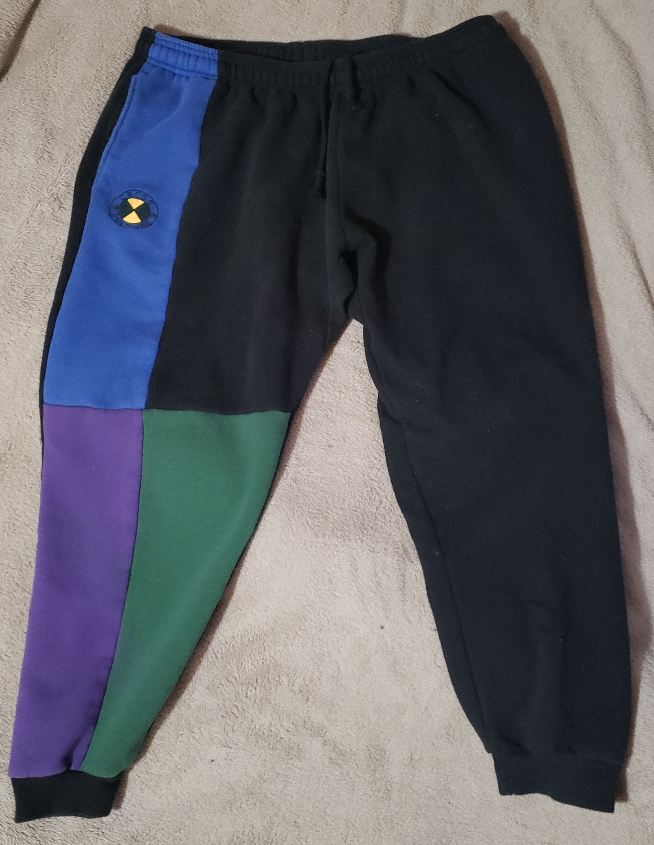 Cross Colours Cross Colours XXL Sweatpants colorblock Size US 44 / EU 60 - 1 Thumbnail