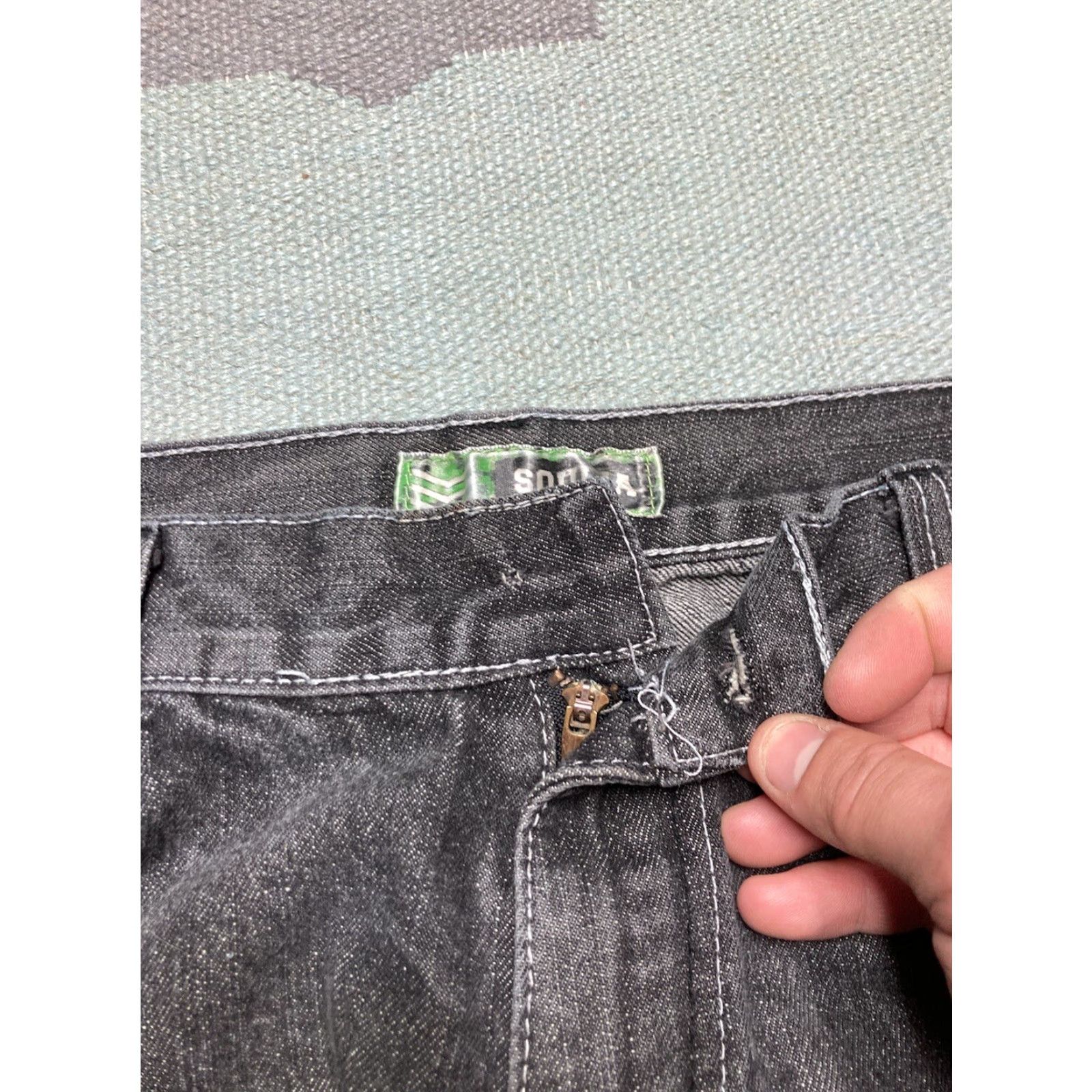 Vintage VINTAGE Soulja Jeans Jeans 36x29 Black Embroidered Cyber Goth Wide-Leg Baggy Y2K Skater Men Size US 36 / EU 52 - 7 Thumbnail