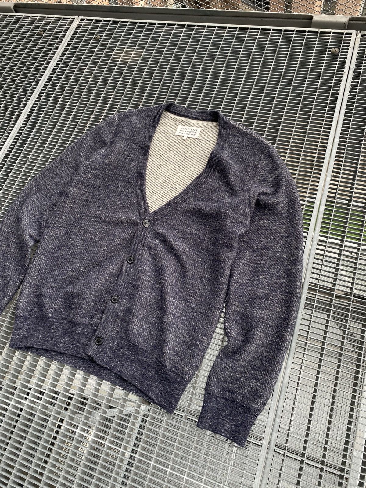 Maison Margiela Maison Margiela Wool Cardigan Size US M / EU 48-50 / 2 - 3 Thumbnail