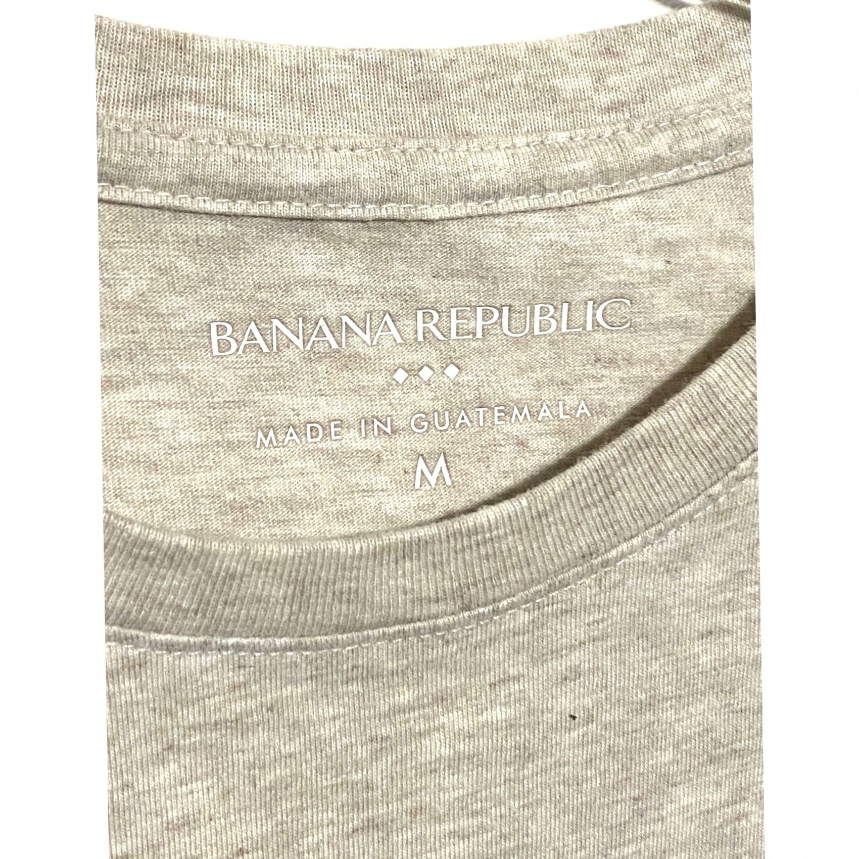 Banana Republic VINTAGE Banana Republic Skiing Graphic Oatmeal Shirt Men M Snow Ski Preppy Winter Resort Shirt Mens M Cream Graphic Print 90s Skiing Size US M / EU 48-50 / 2 - 5 Thumbnail