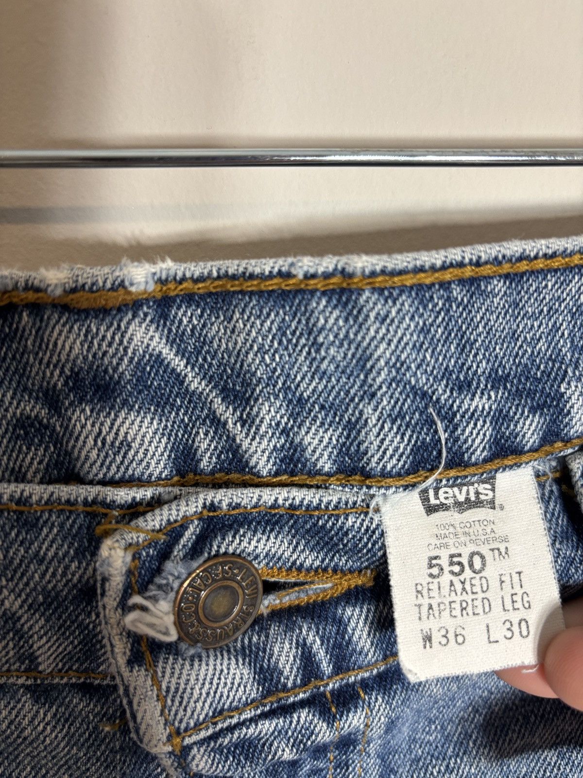 Levi's Vintage Levi’s 550 Jeans Made USA Distressed Relaxed 35x30 Size US 35 - 2 Thumbnail