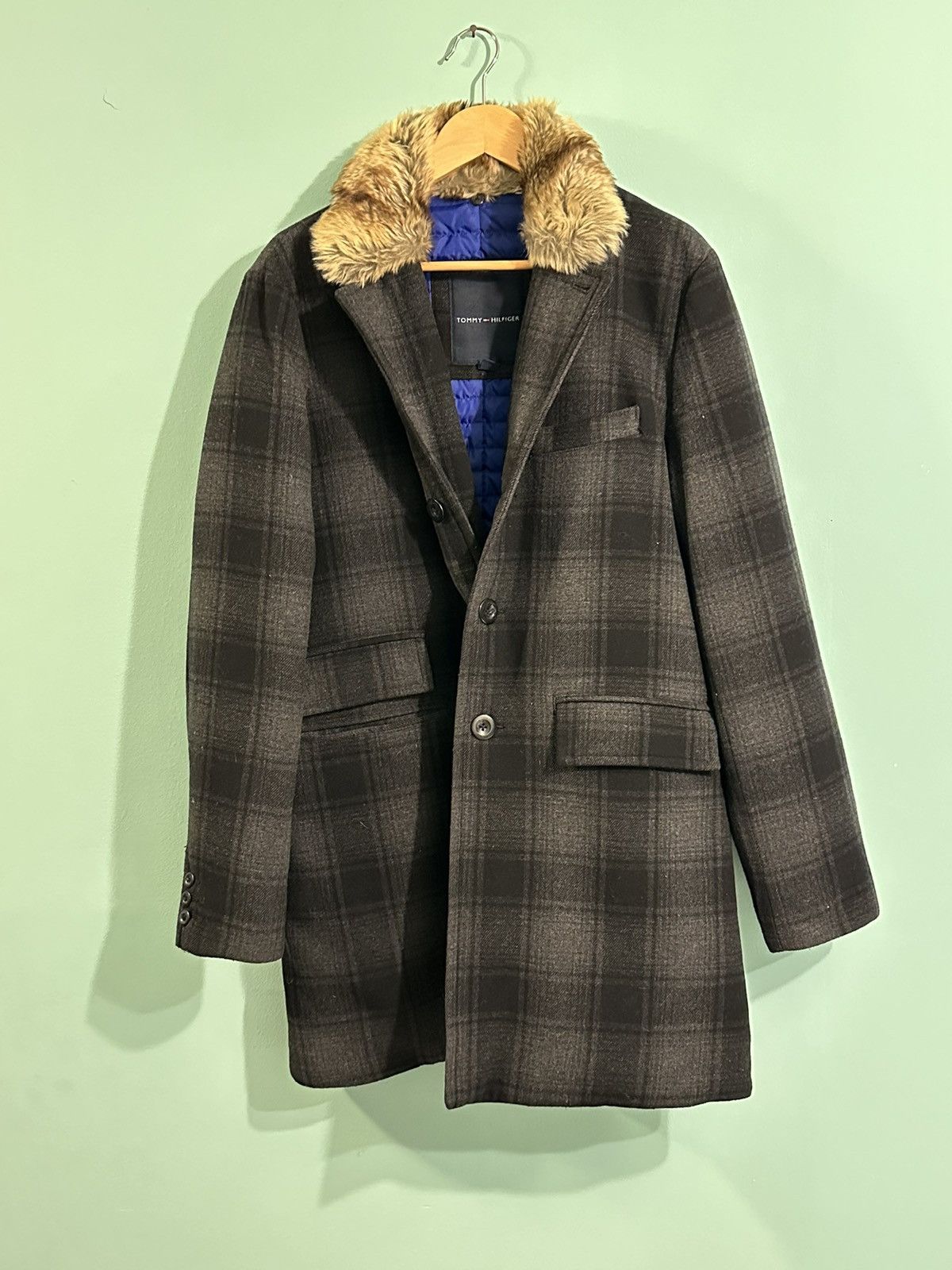 image of Tommy Hilfiger Black & Gray Plaid Wool Coat, Faux Fur Collar,quilted Lining in Black/Gray (Size Med