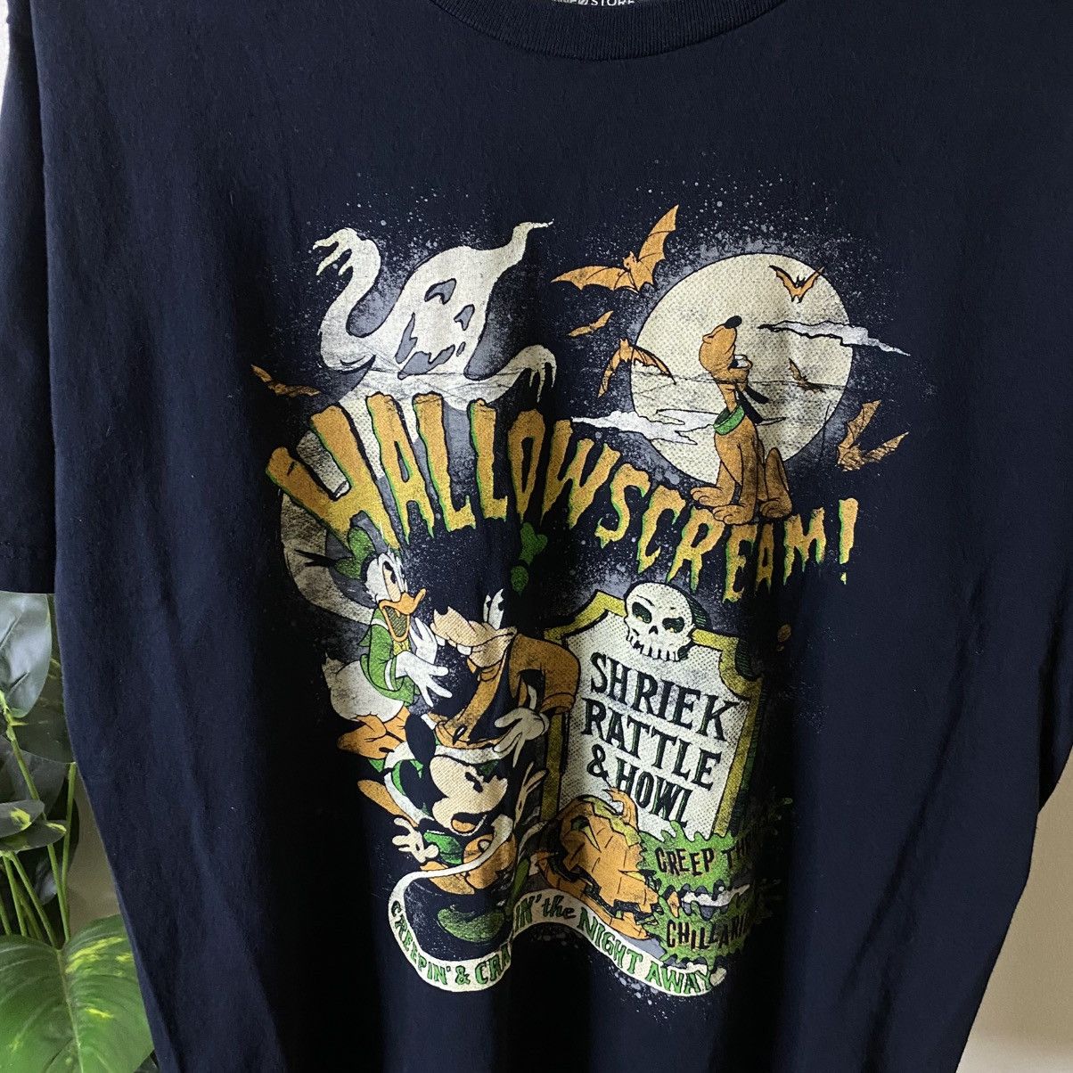 Disney Y2K Disney Hallowscream Horror Creepy Theme Park Tshirt Size US L / EU 52-54 / 3 - 2 Thumbnail