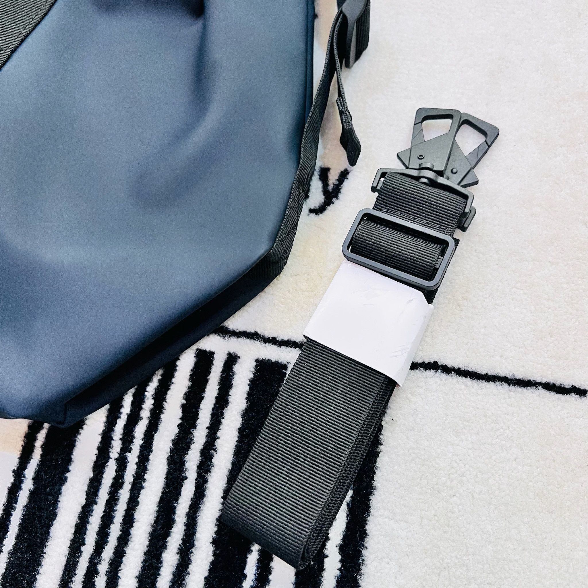 Rains Rains Hilo Weekend Bag Travel Bag Navy / Small Size ONE SIZE - 5 Thumbnail