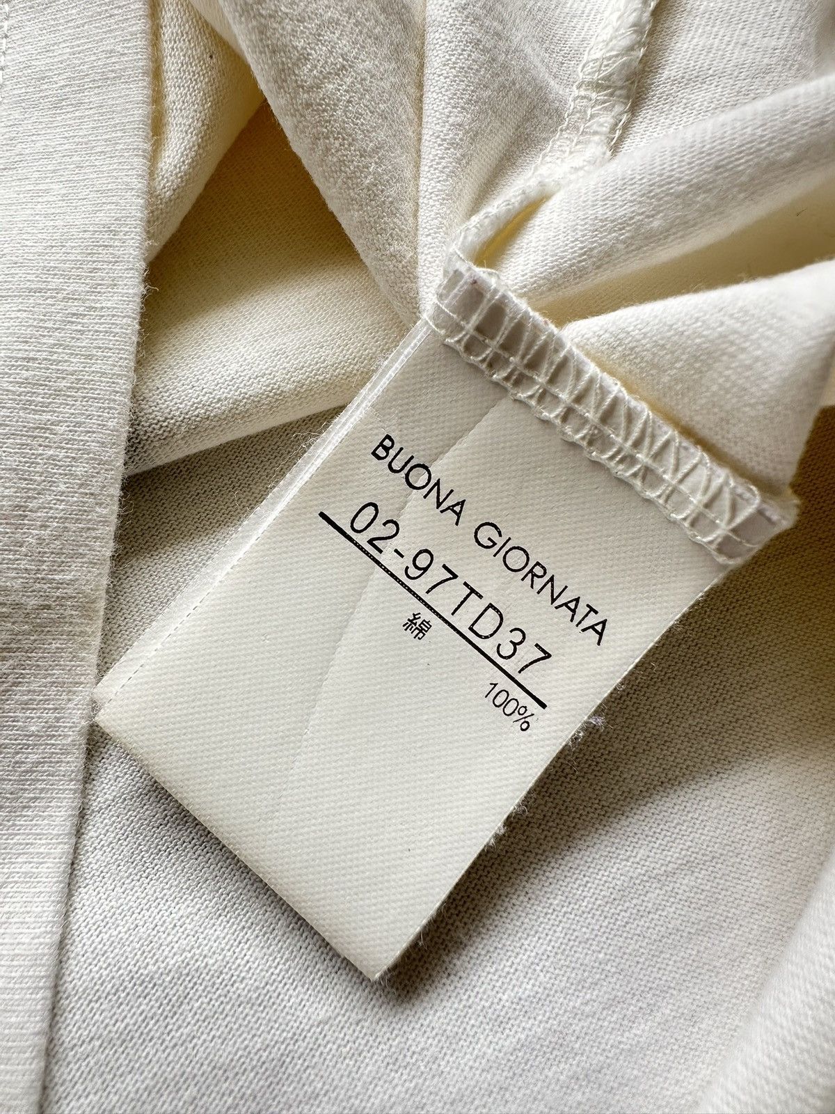 Japanese Brand SS2010 Buona Giornata '' Stop war '' tee Size US S / EU 44-46 / 1 - 13 Thumbnail