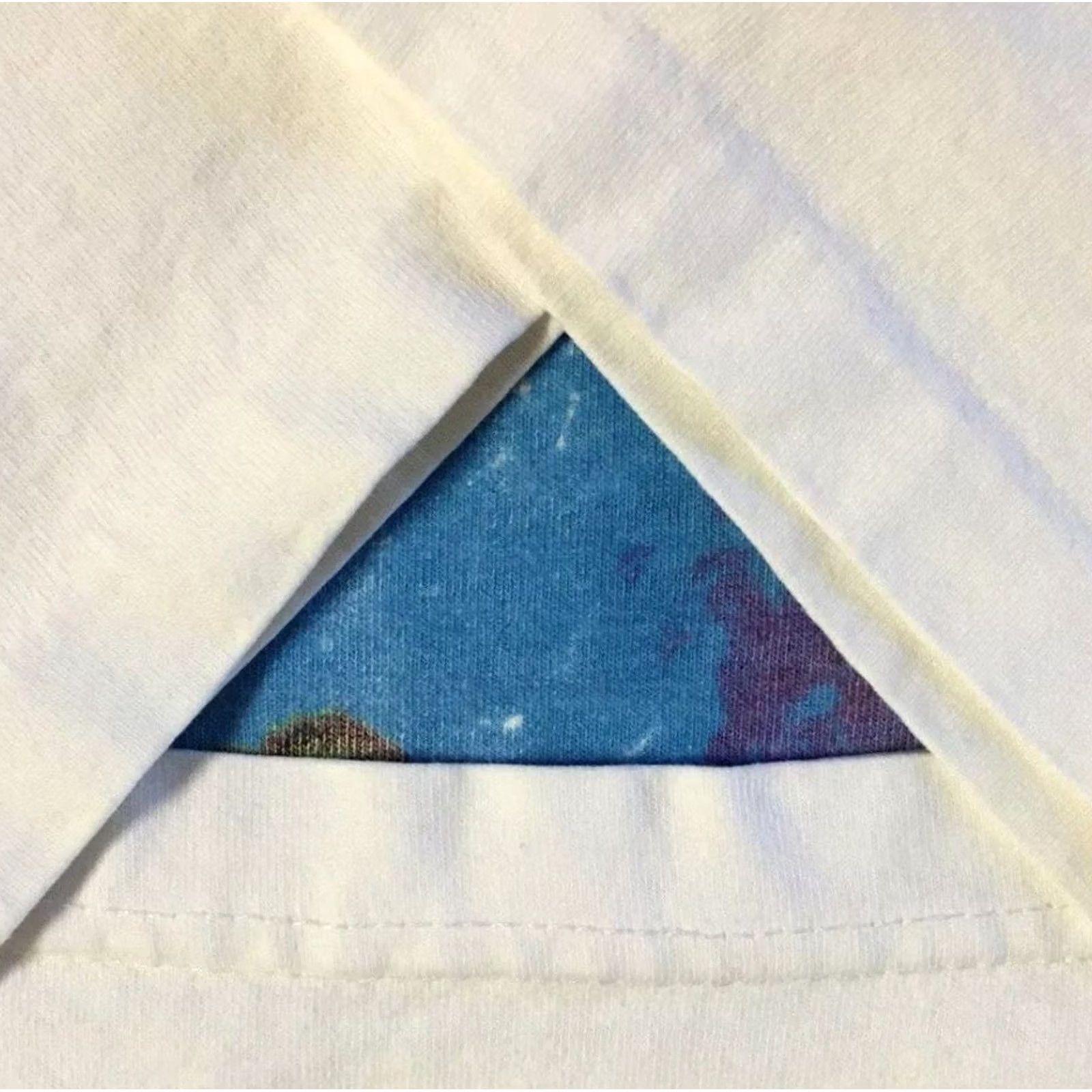 Vintage VINTAGE 90s Natural Earth Faded Shirt M Single Stitch T-Shirt White Mens Grunge Surf Skate Space Nature Rock USA California 80s 90s Hip Hop Punk Size US M / EU 48-50 / 2 - 3 Thumbnail