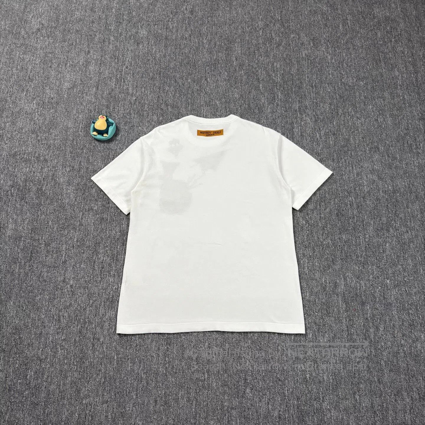 Louis Vuitton LV White Cartoon Airplane Logo Knit Tee. Size US M / EU 48-50 / 2 - 2 Thumbnail