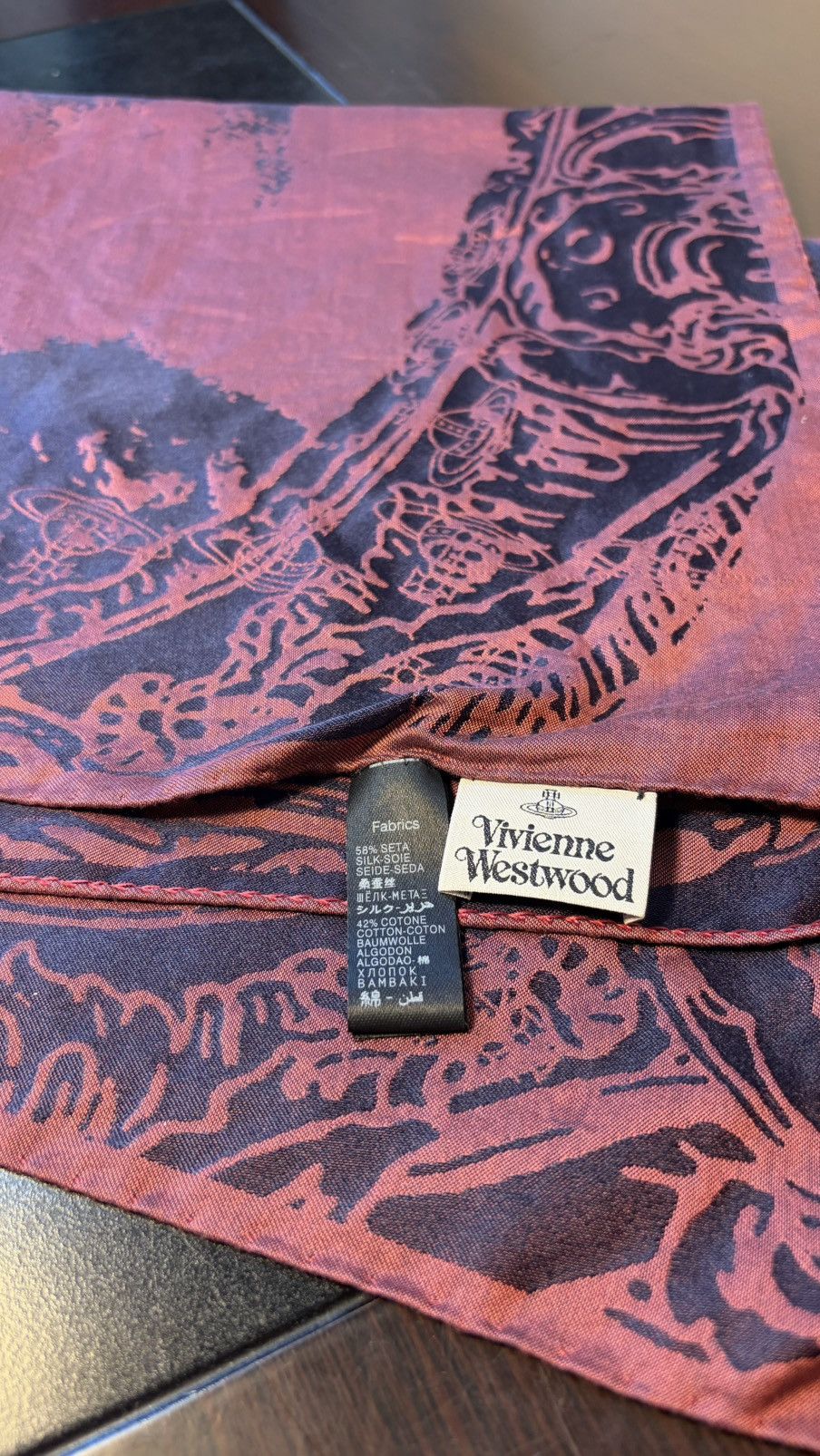 Vivienne Westwood Vivienne Westwood The Kiss Hercules Silk Scarf Size ONE SIZE - 3 Thumbnail
