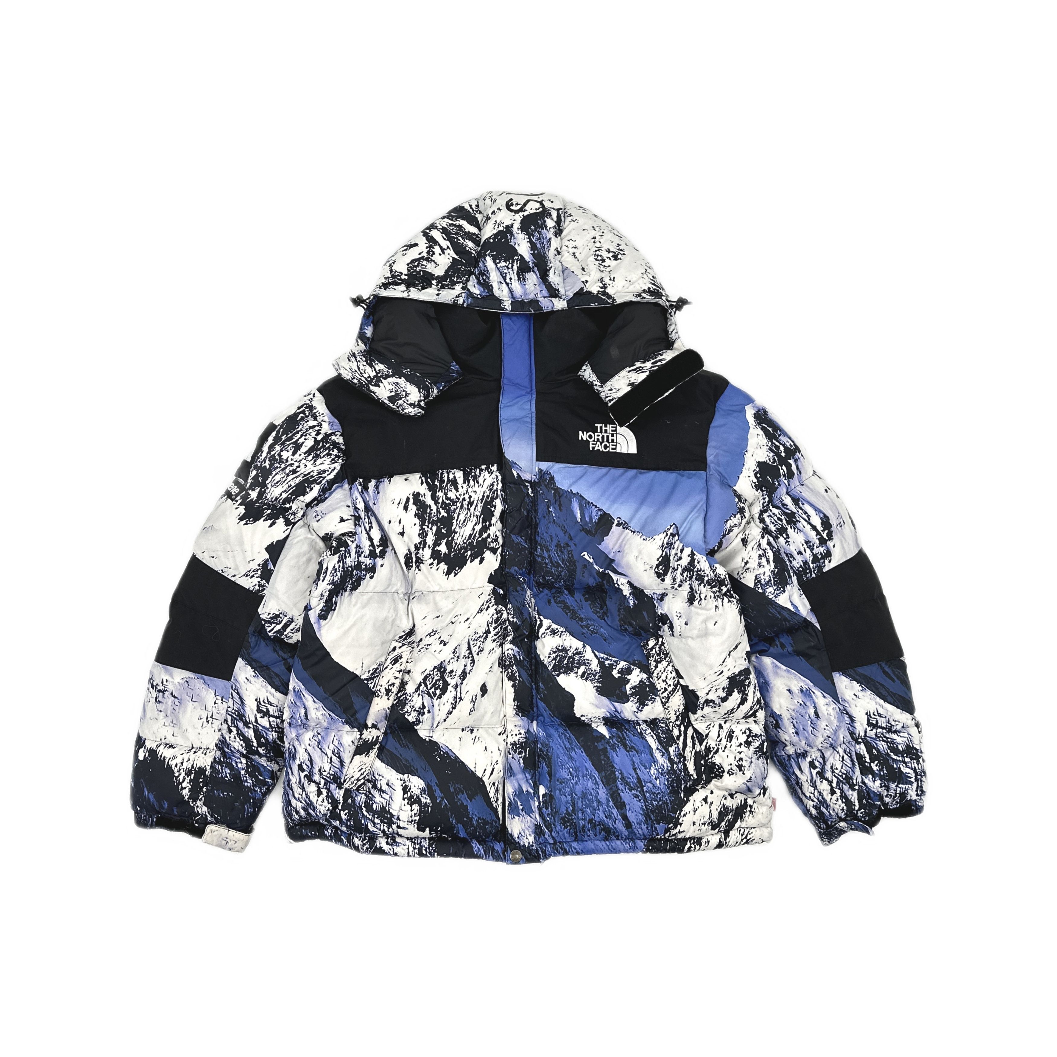 Supreme Supreme x The North Face Mountain Print Down Jacket L Size US L / EU 52-54 / 3 - 1 Thumbnail