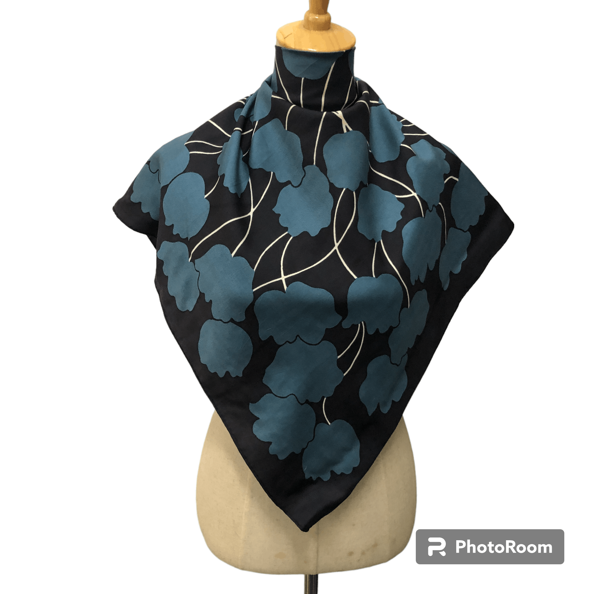 Japanese Brand Blue Flowers Luxury Hand Rolled Silk Scarf M1099 Size ONE SIZE - 1 Thumbnail