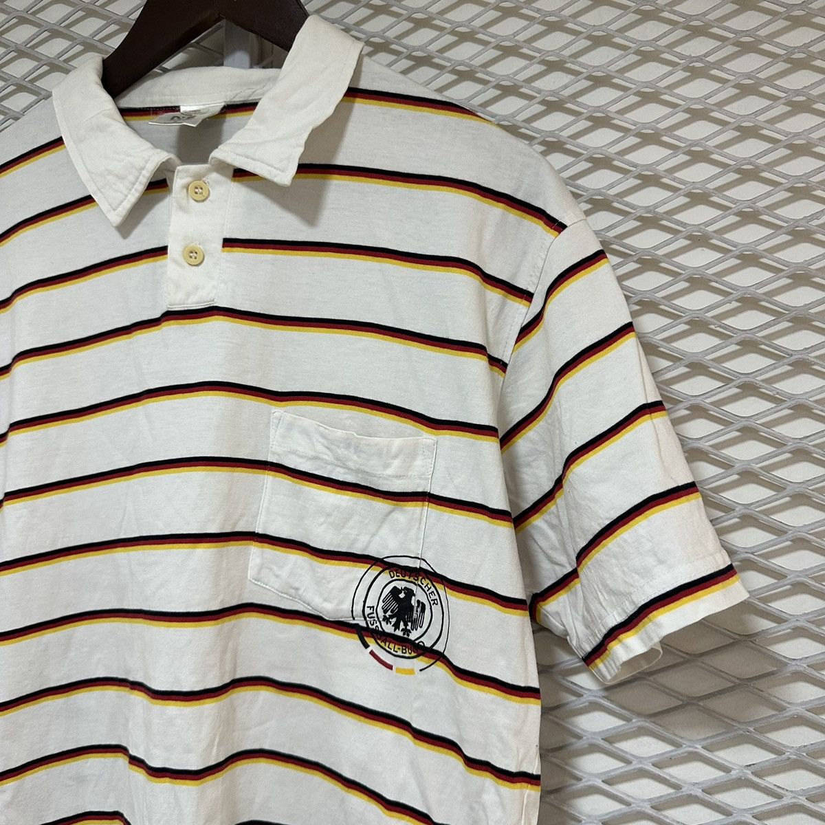 Vintage VINTAGE POLO SHIRT GERMANY FOOTBALL CLUB ©2005 Size US L / EU 52-54 / 3 - 2 Thumbnail
