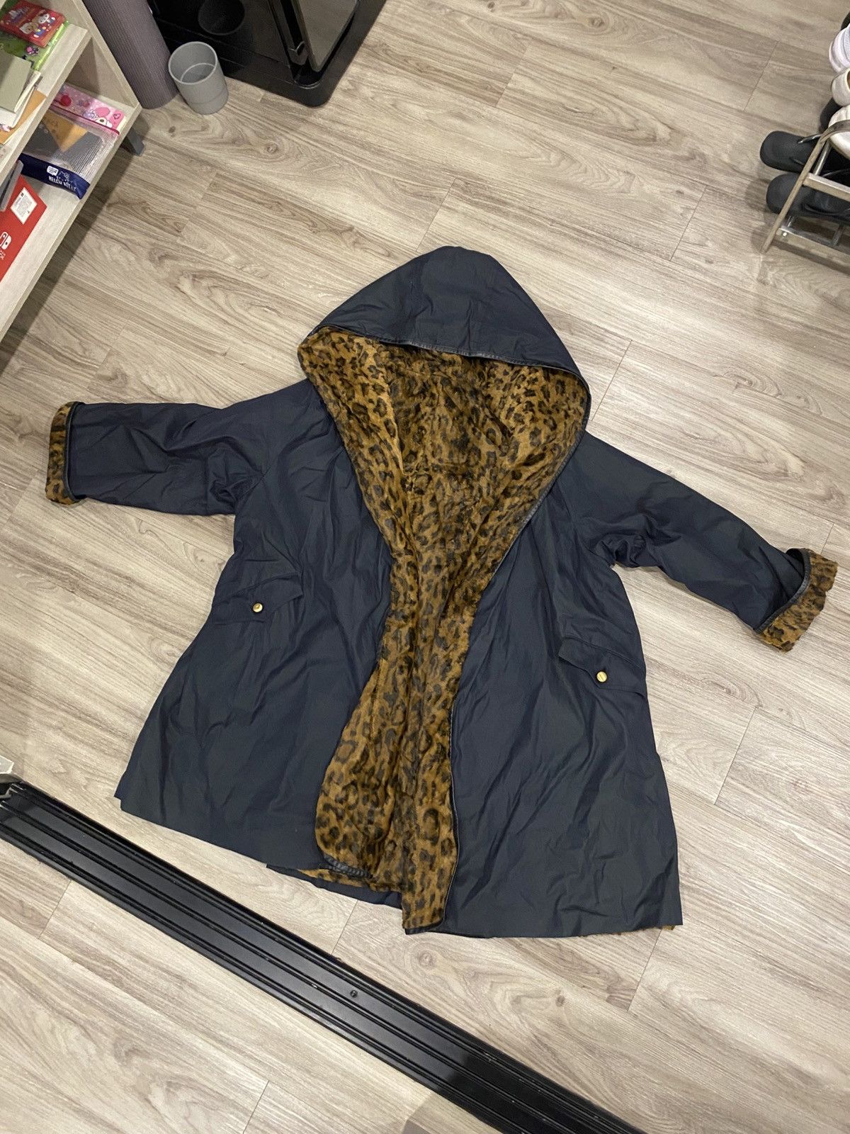 Max Mara Max Mara Faux Fur Coat Size M / US 6-8 / IT 42-44 - 8 Thumbnail