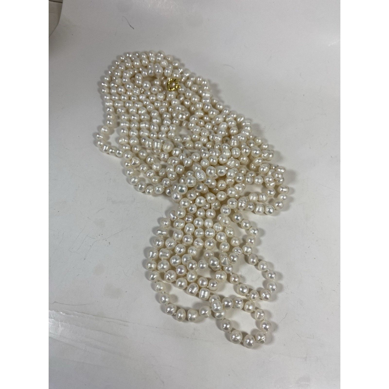 Other 14ft freshwater pearls, near-round/baroque, light blemish Size ONE SIZE - 3 Thumbnail