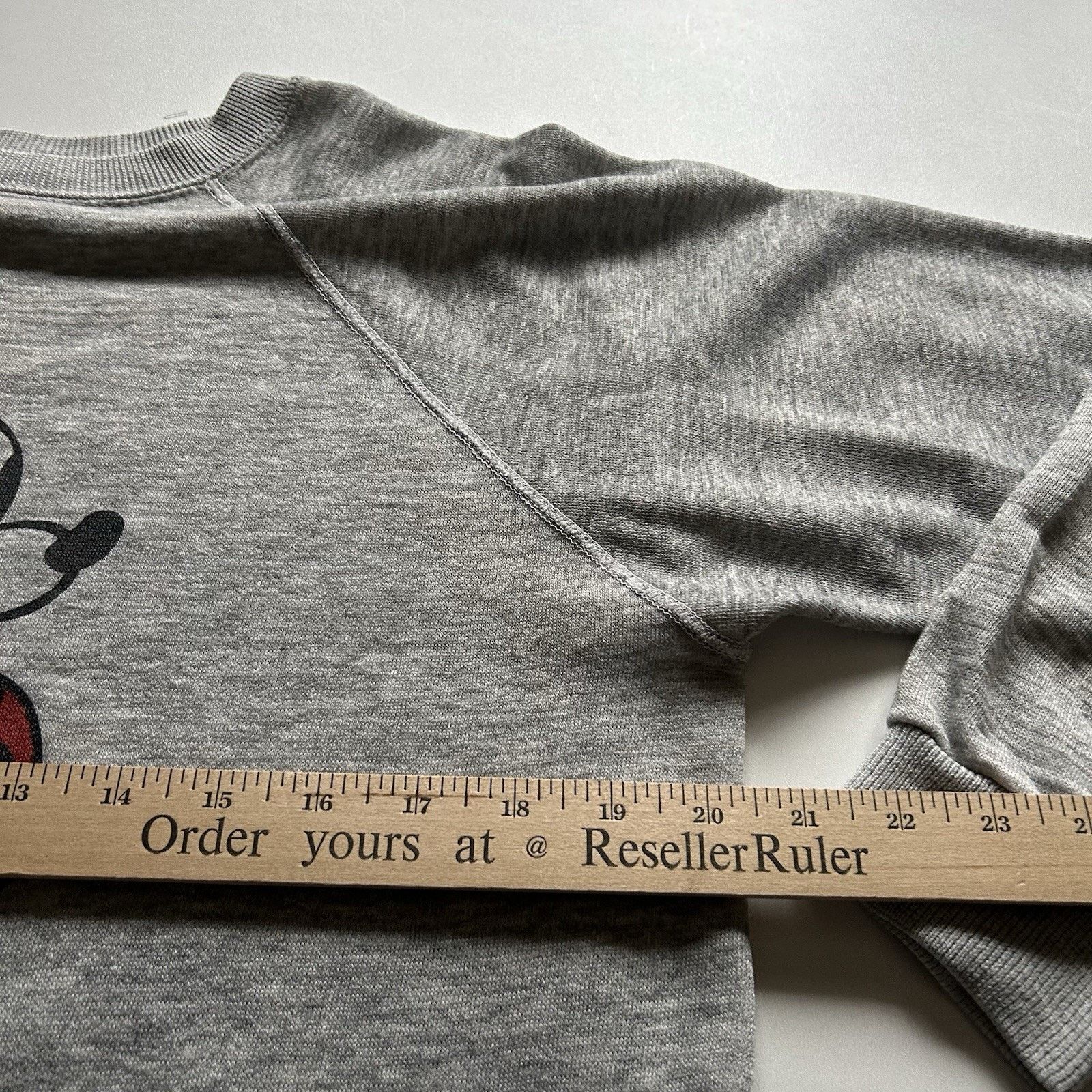 Disney Vintage 80s Disney Mickey Mouse Crewneck Large Made In USA Size US L / EU 52-54 / 3 - 4 Thumbnail