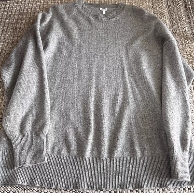 Loewe LOEWE Grey cashmere sweater Size US S / EU 44-46 / 1 - 1 Thumbnail