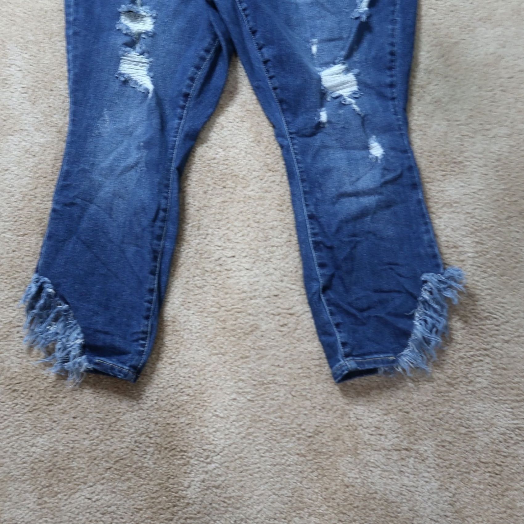 Vintage Judy Blue Skinny High Rise Jeans Women's 20W Blue Denim Stretch Gold 5-Pocket Slim Flagship? Size 42" / US 20 - 2 Thumbnail