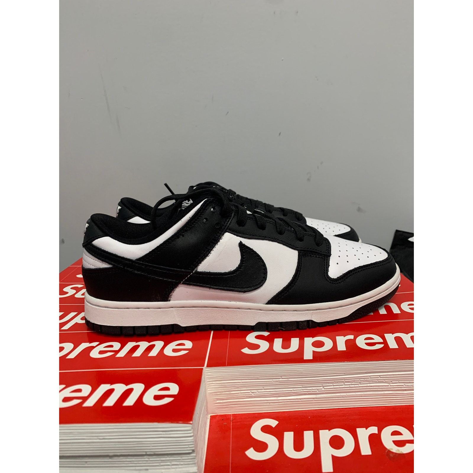 Nike Nike Dunk Low Retro White Black Panda Size 11 NEW SHIPS NOW Size US 11 / EU 44 - 1 Thumbnail