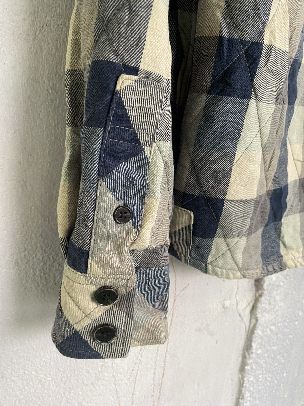 Levi's Levis Blue Plaid Sherpa Lined Trucker Jacket Mens Sz L Size US L / EU 52-54 / 3 - 16 Thumbnail