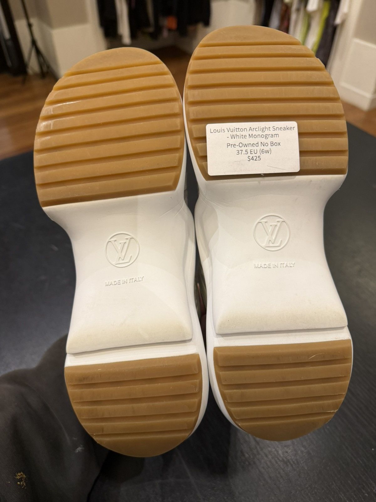 Louis Vuitton Louis Vuitton Archlight Trainer - Monogram/White Size US 7.5 / IT 37.5 - 7 Thumbnail
