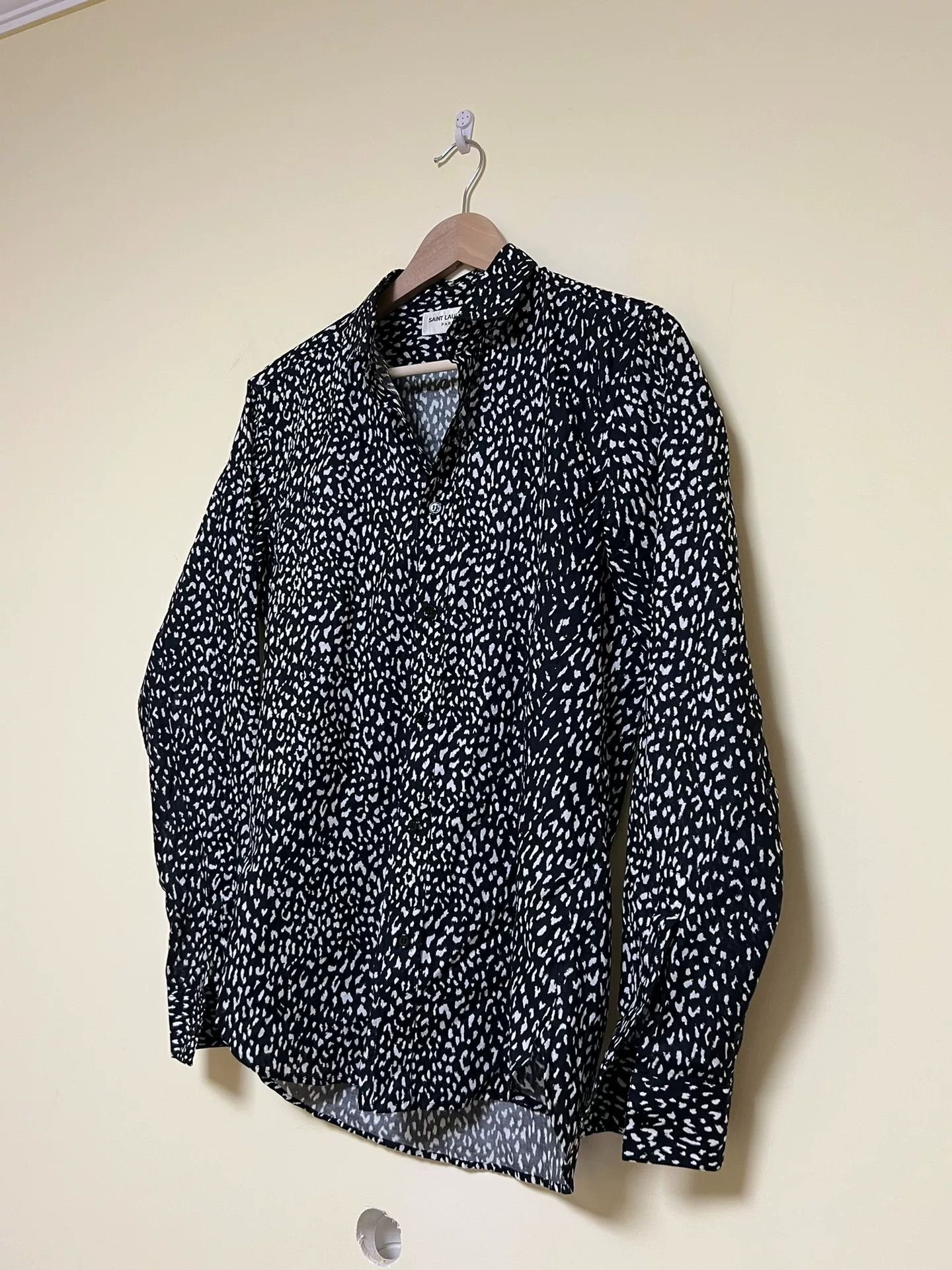 Saint Laurent Paris Saint Laurent YSL Jackson Wang Leopard Shirt Size US M / EU 48-50 / 2 - 1 Thumbnail