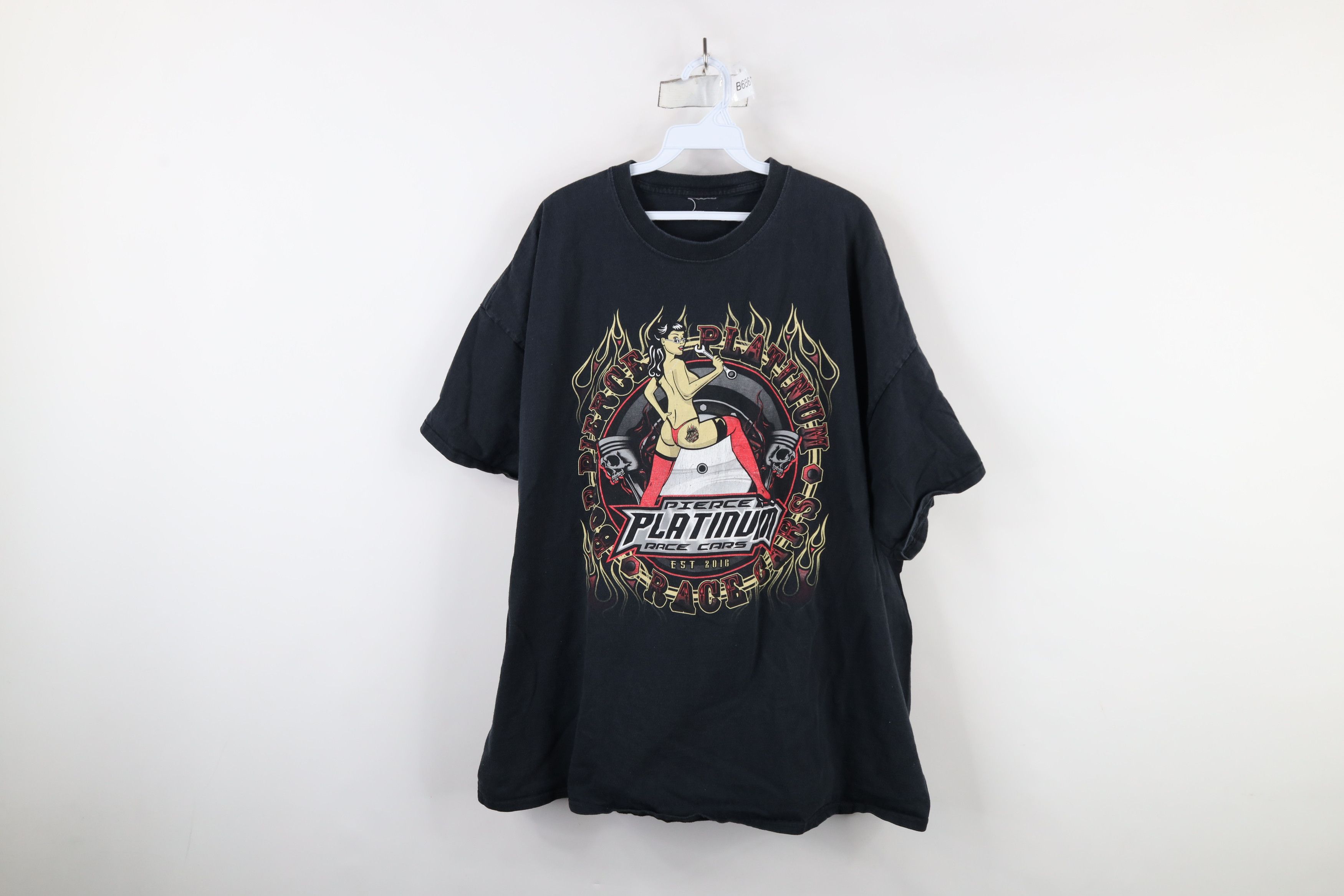 Vintage Y2K Streetwear Platinum Race Cars Pinup Girl Fire T-Shirt Size US XXL / EU 58 / 5 - 1 Thumbnail