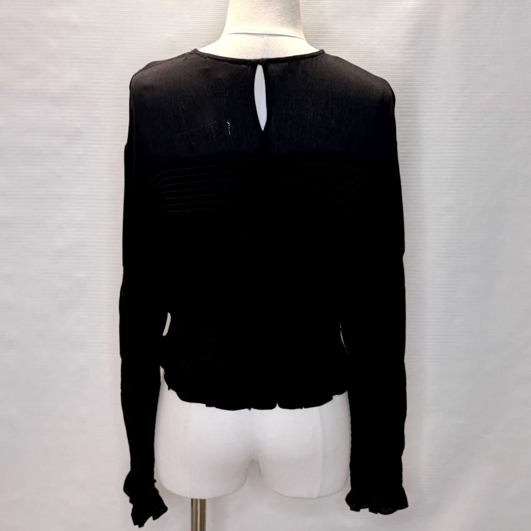Vintage Leyden Blouse Womens Large Black Cropped Bell Sleeve Ruffle Hem Rebel Beat Top Size L / US 10 / IT 46 - 3 Thumbnail