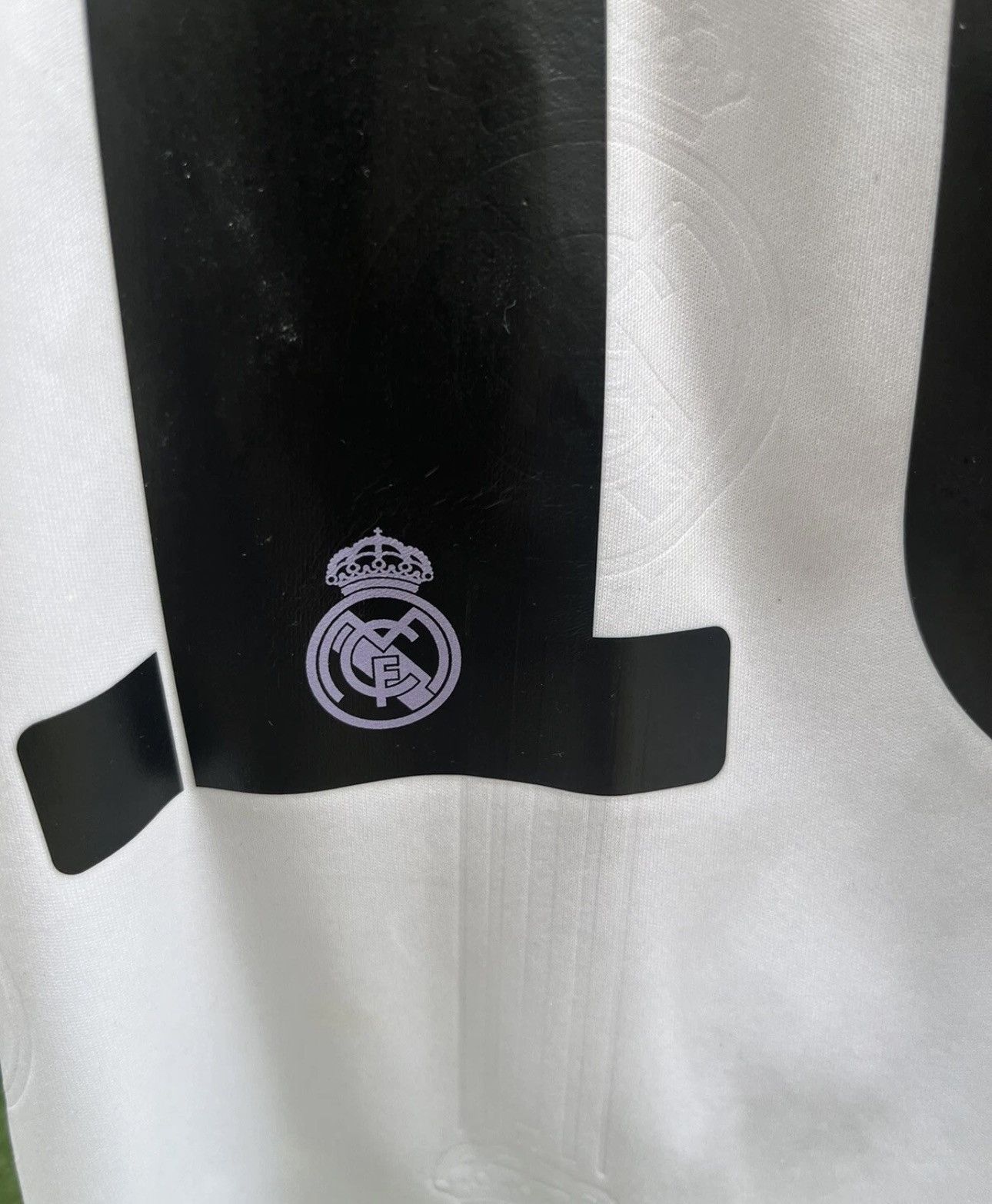 Adidas Jersey real madrid tchouameni Size US L / EU 52-54 / 3 - 3 Thumbnail
