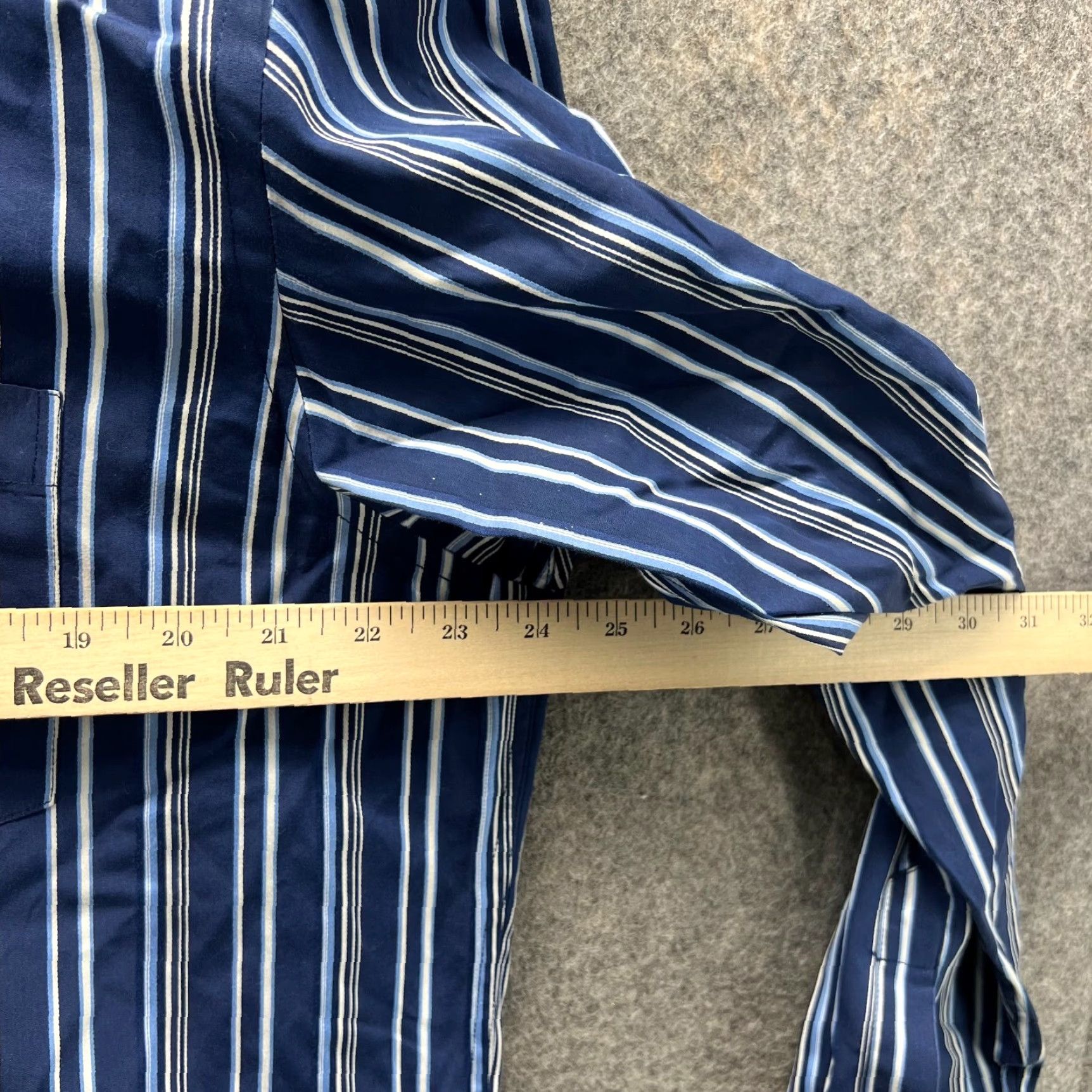BUGATCHI VINTAGE Bugatchi Uomo Shirt Men XXL Adult Blue Navy Striped Button-Down Classic Fit Long Sleeve Collared Button-Up All Seasons Size US XXL / EU 58 / 5 - 4 Thumbnail