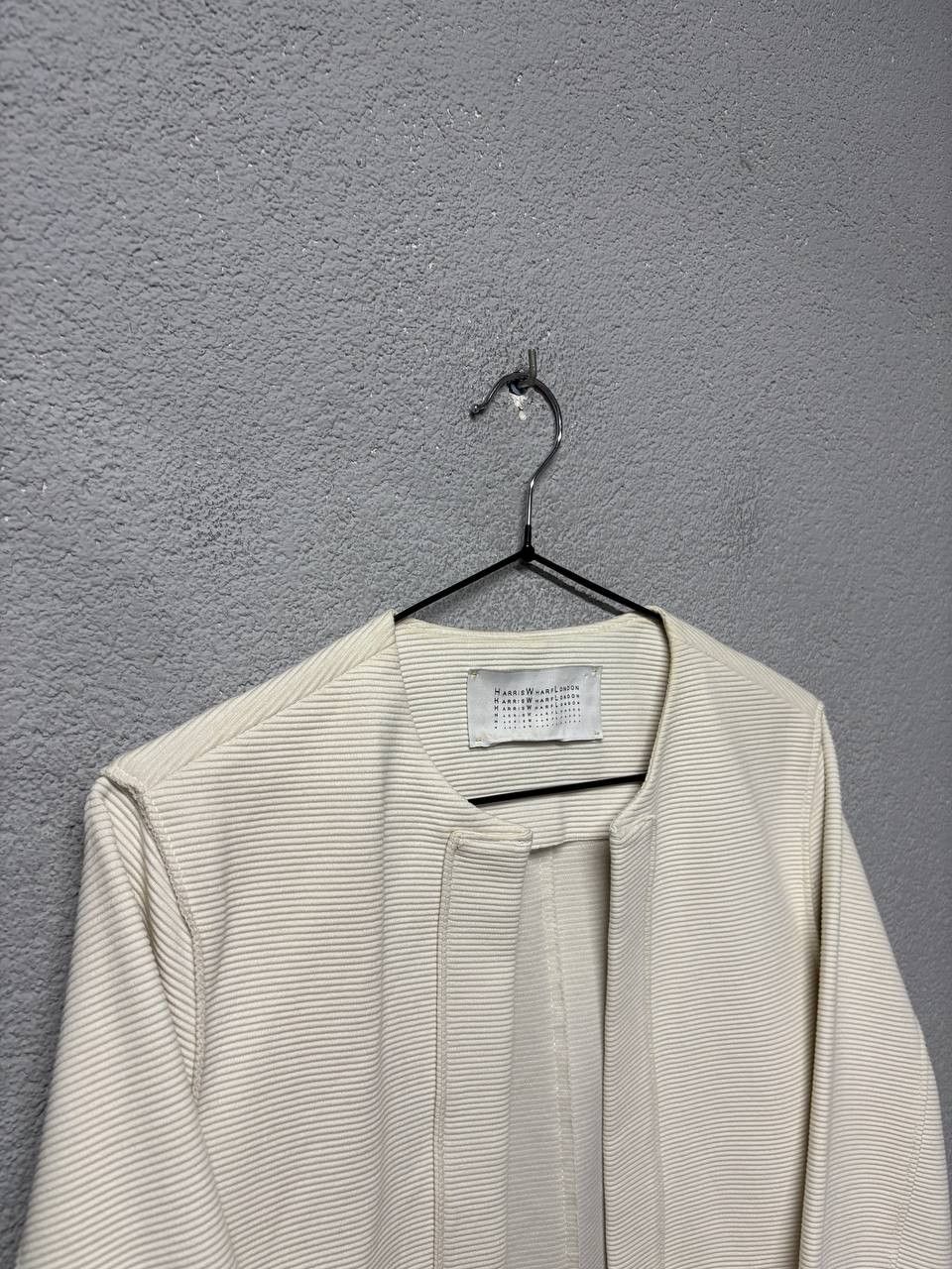 Harris Wharf London Harris Wharf London womens blazer size 46 / Small Size S / US 4 / IT 40 - 2 Thumbnail