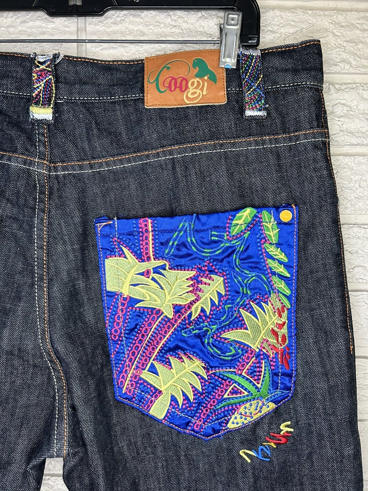 Coogi Vintage Coogi Embroidered Baggy Denim Shorts Rare Size US 38 / EU 54 - 2 Thumbnail