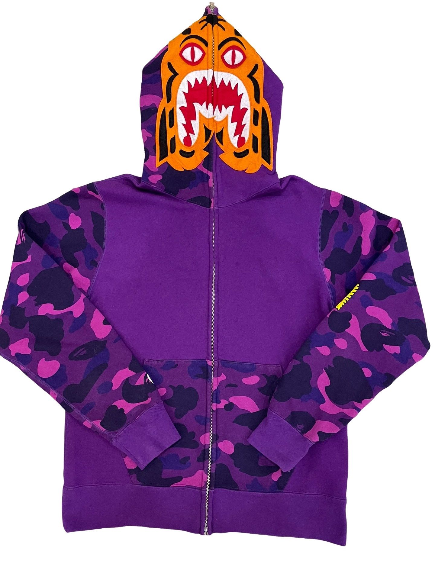 Bape BAPE Purple Camo Tiger Hoodie Size L Size US L / EU 52-54 / 3 - 1 Thumbnail