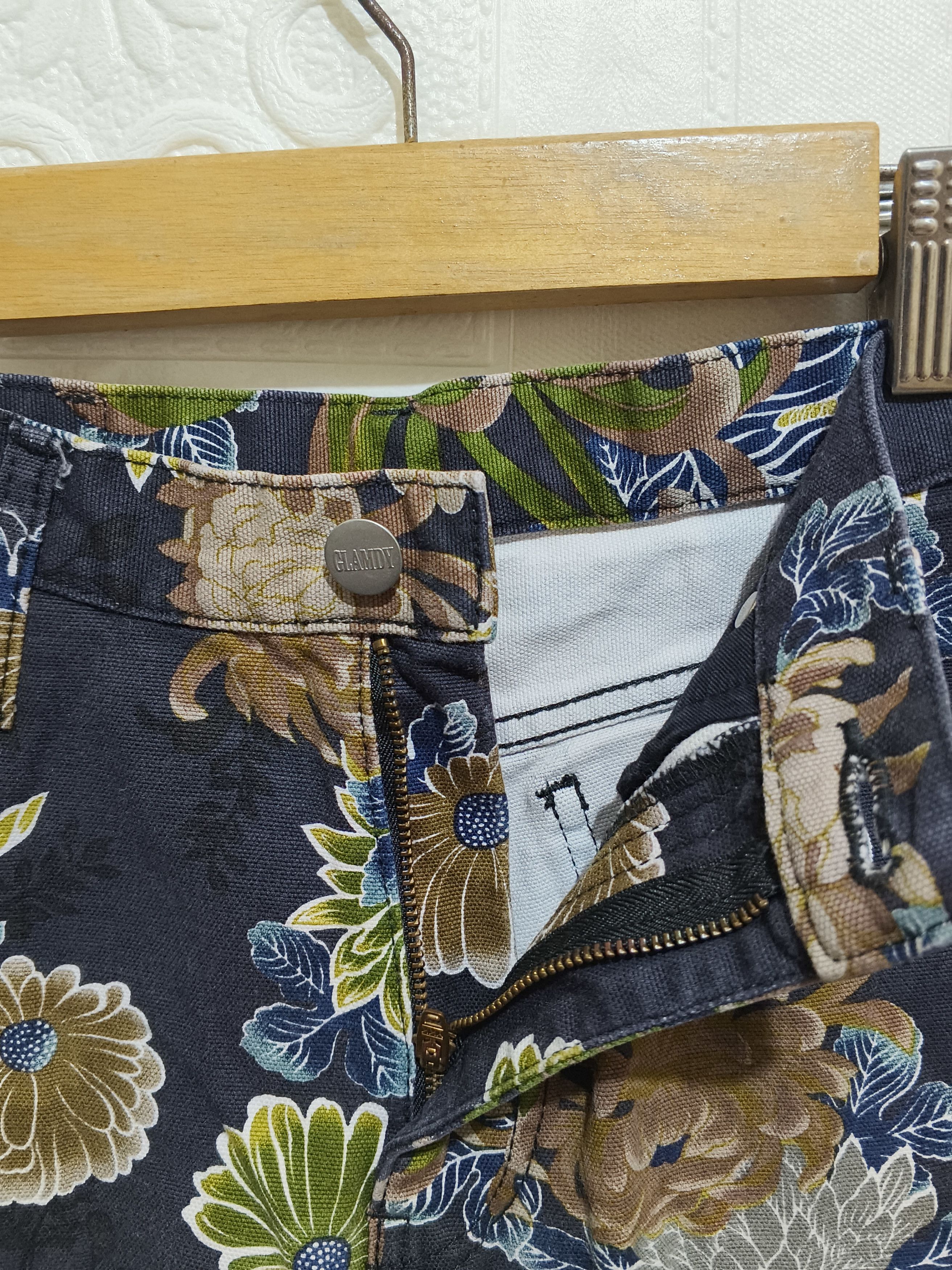 Japanese Brand GLAMDY FLORAL JEANS Size 31" - 6 Thumbnail