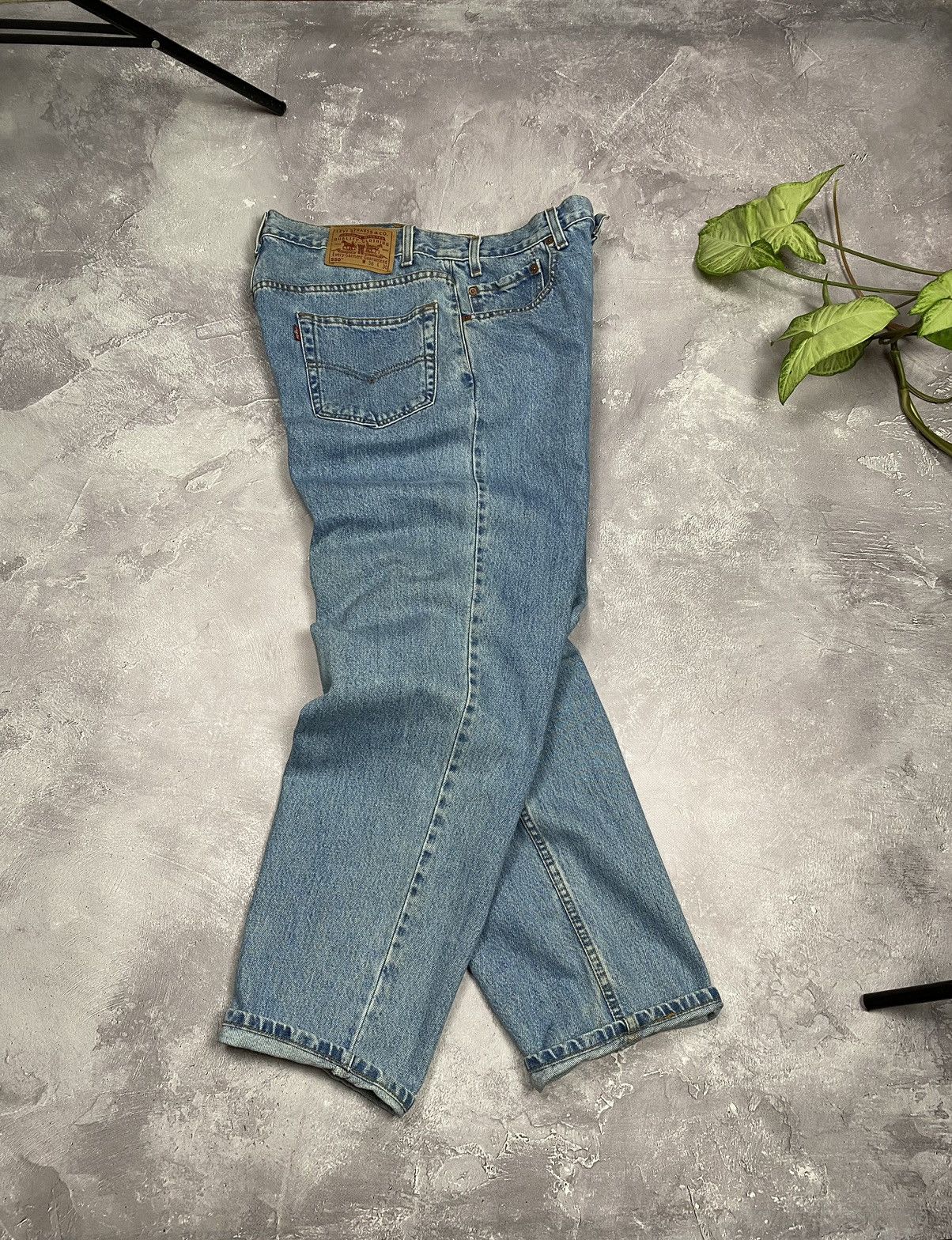 Jean × Levi's × Vintage Vintage Levis 550 1999 Jeans Baggy Wash Denim Blue Size US 36 / EU 52 - 4 Thumbnail